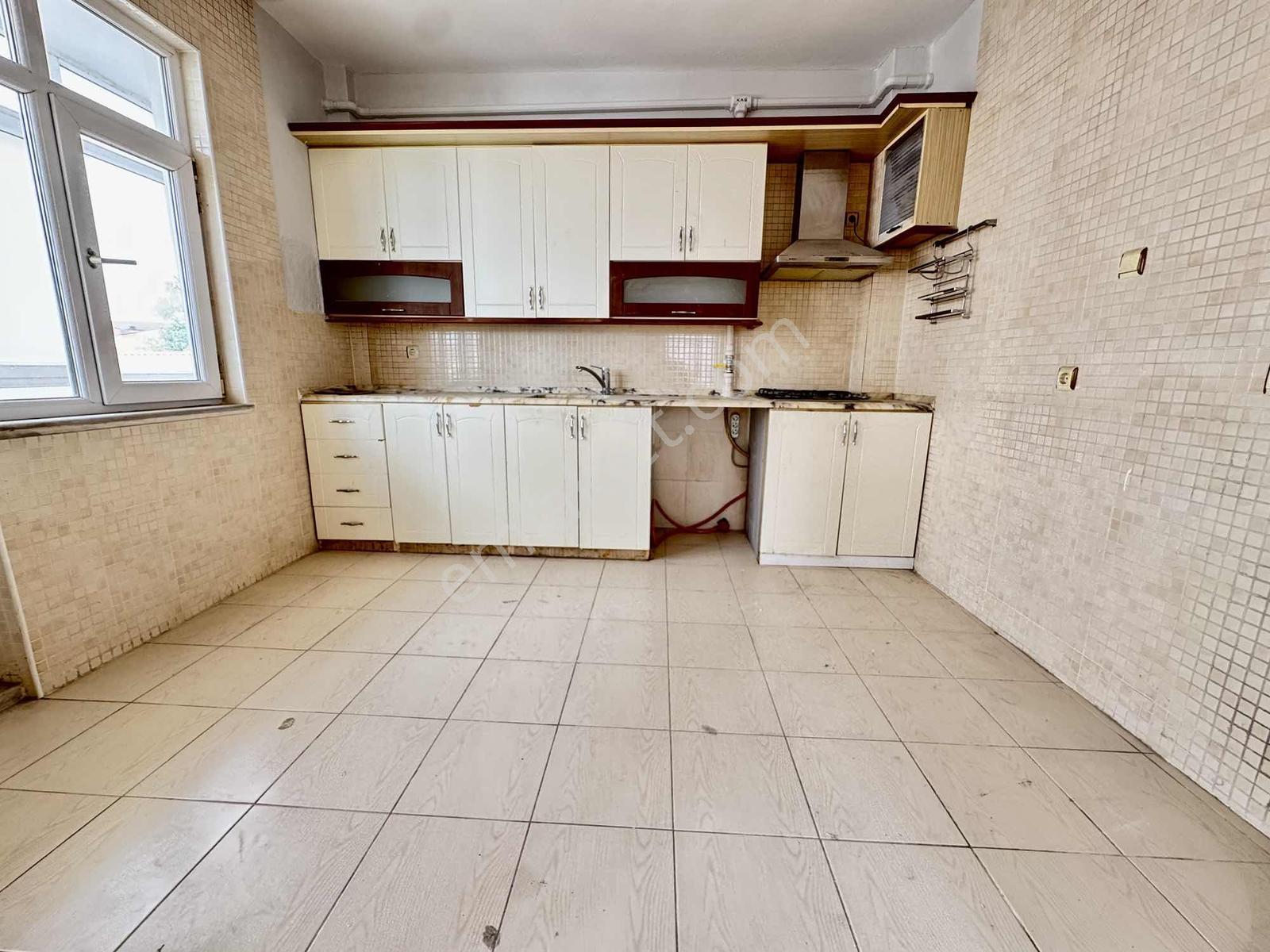 Lerox Uçar'dan Terme Anafartalar Caddesinde Kullanışlı Daire! - Görsel 10