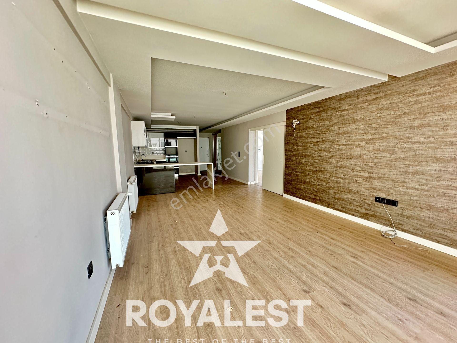 Royalest'ten Site İçerisinde Havuzlu 3+1 Yatay Mimari - Görsel 7