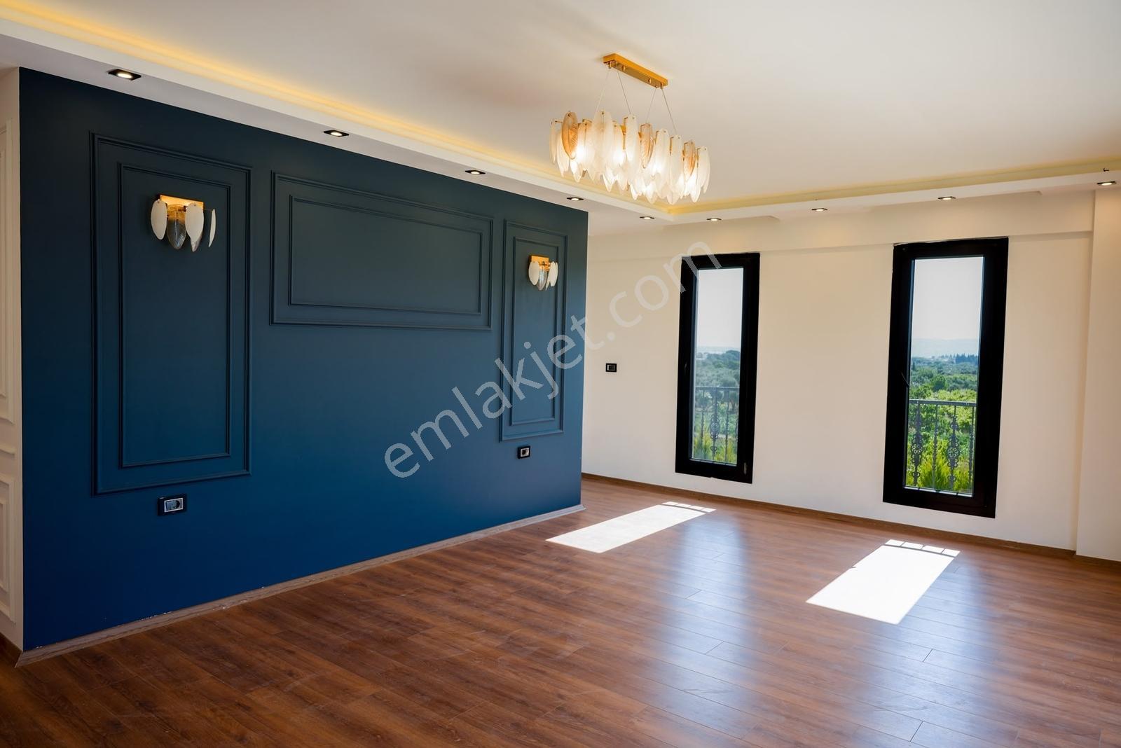 Torbalı Dirmil'de 5306m2 Arsa Üzerinde 450m2 Havuzlu Taş Villa - Görsel 3
