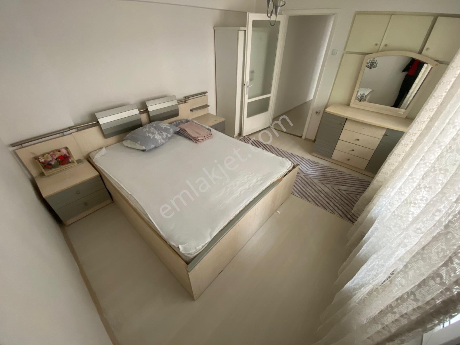 Osmangazi Muradiye’de Asansörlü - Ara Kat - Eşyalı Kiralık Daire - Görsel 8