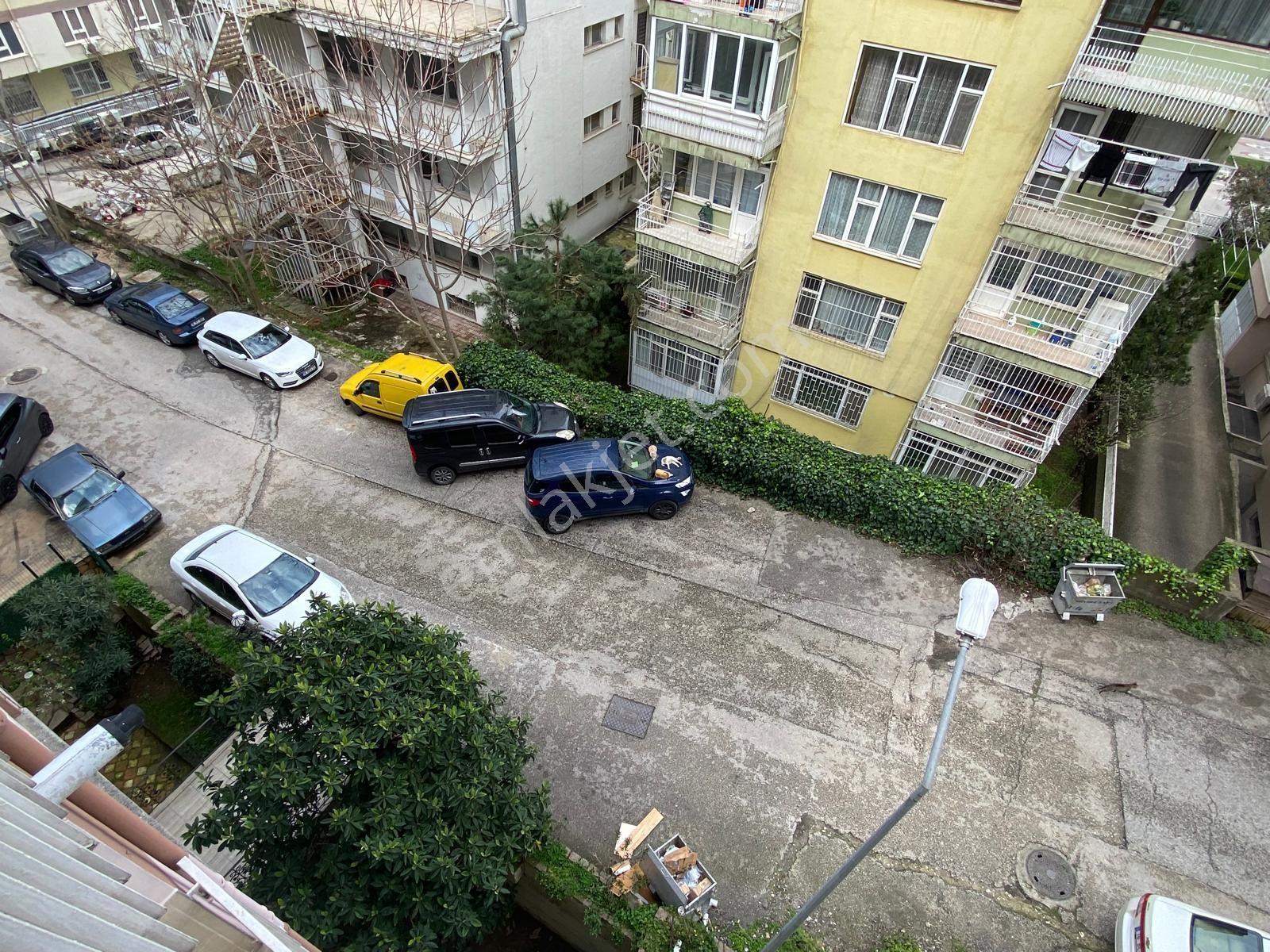 Osmangazi Muradiye’de Asansörlü - Ara Kat - Eşyalı Kiralık Daire - Görsel 20