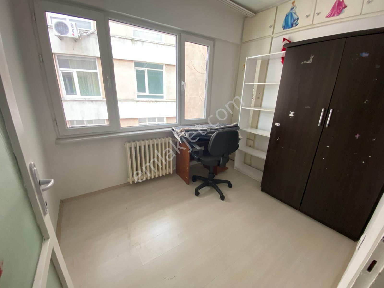 Osmangazi Muradiye’de Asansörlü - Ara Kat - Eşyalı Kiralık Daire - Görsel 15