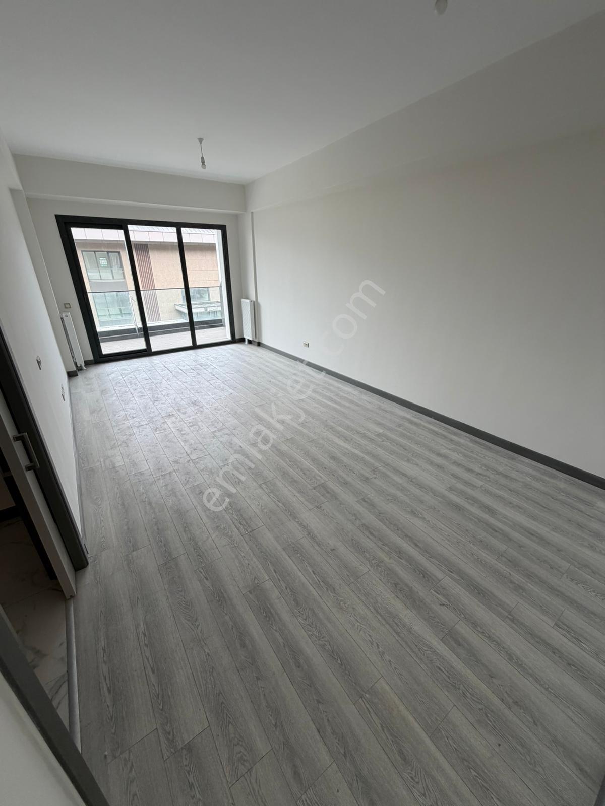 Trabzonun Değerli Lokasyonu Çömlekçi Tokide Kiralık Daire - Görsel 6