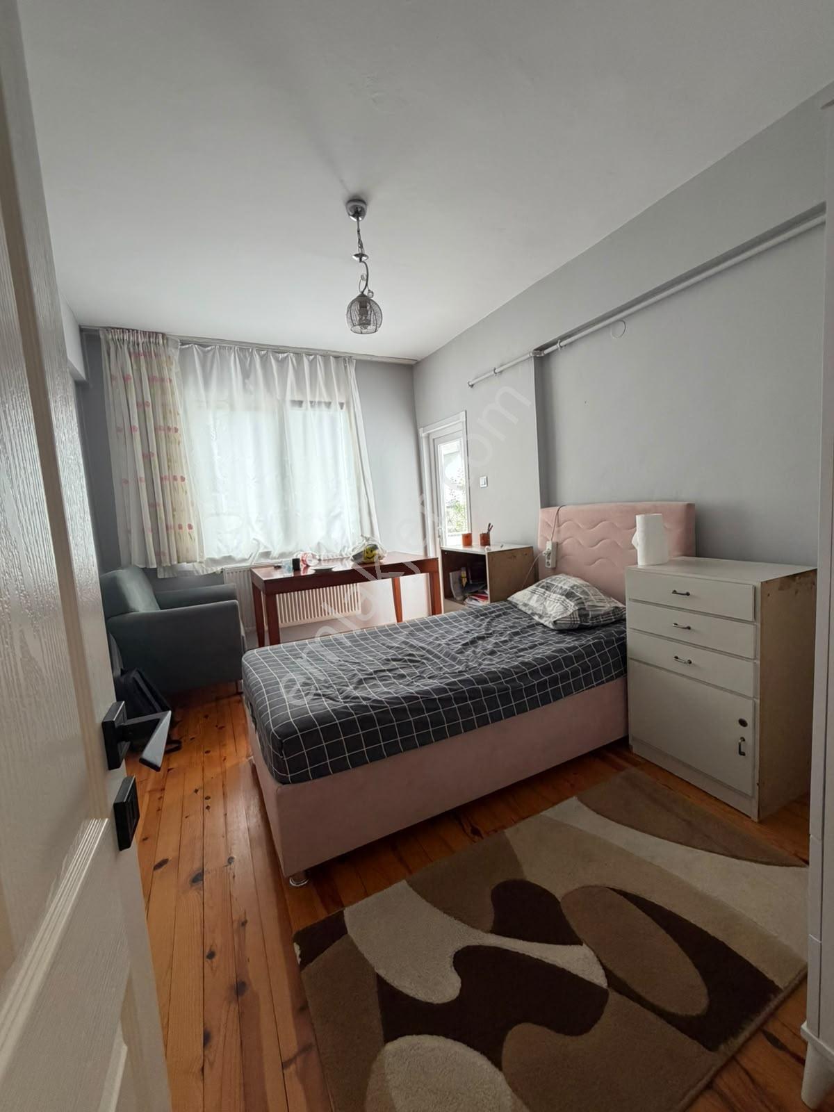Cb Net Gayrimenkul'den Farabi Caddesi Bitişiğinde Eşyalı Kiralık - Görsel 15