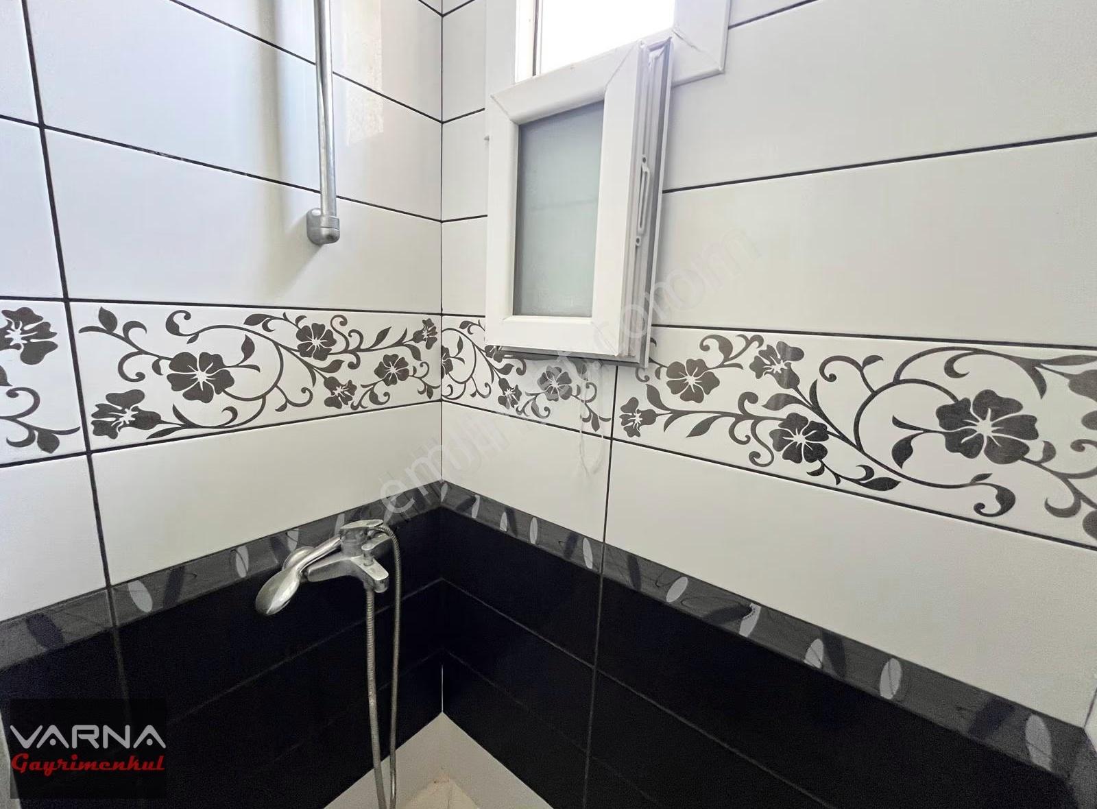 Menderes Barbaros Mah. Kiralık 2+1 Ara Kat Doğalgazlı Daire - Görsel 10