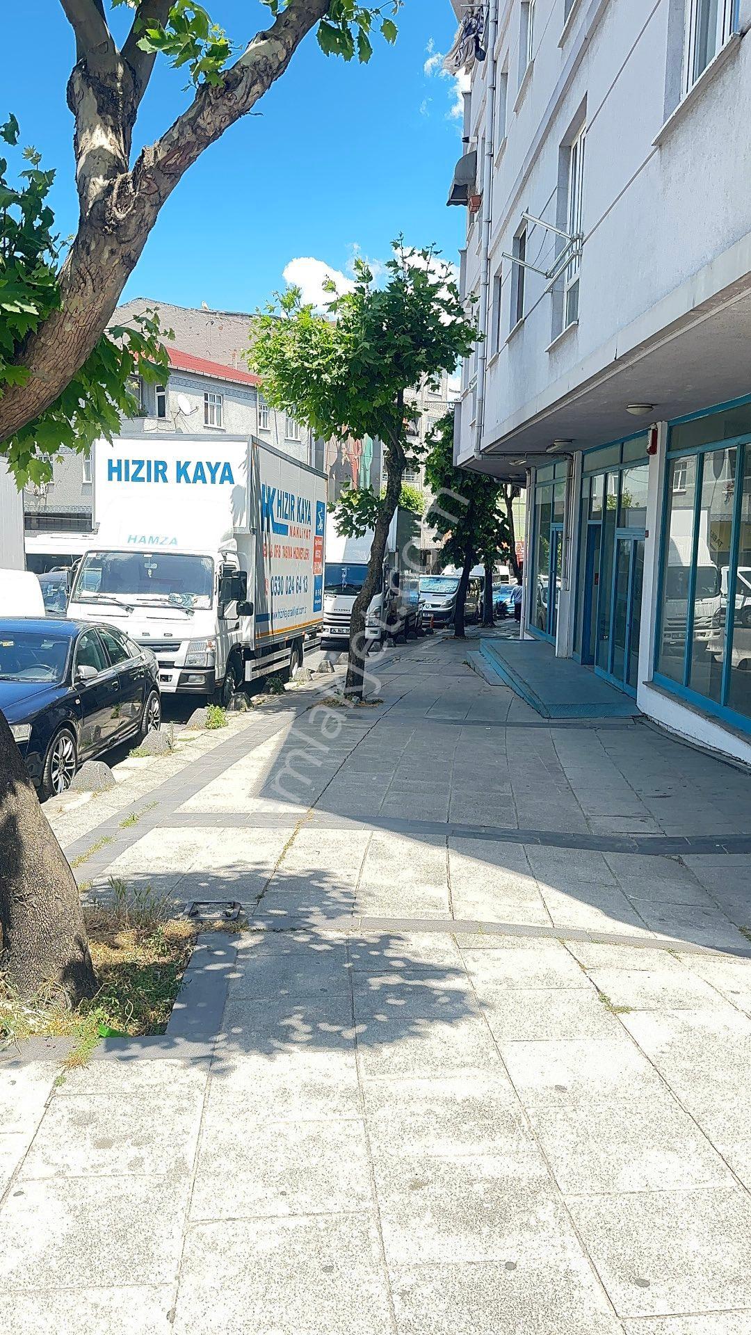 Re/max'tan 280m² Düz Ayak - 4m Tavan - İskanlı Dükkan - Görsel 8