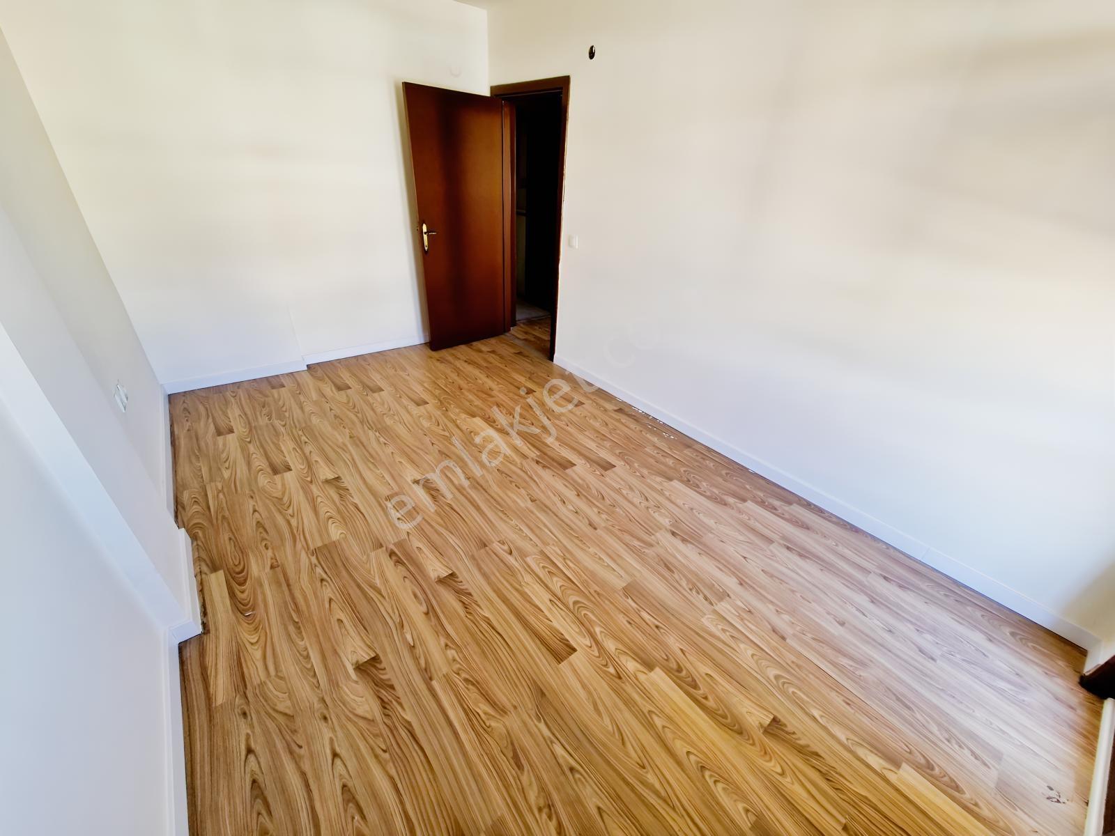 Yıldızevler Mahallesi Cezayir Caddesi Üzeri Kiralık 3+1 Daire... - Görsel 32