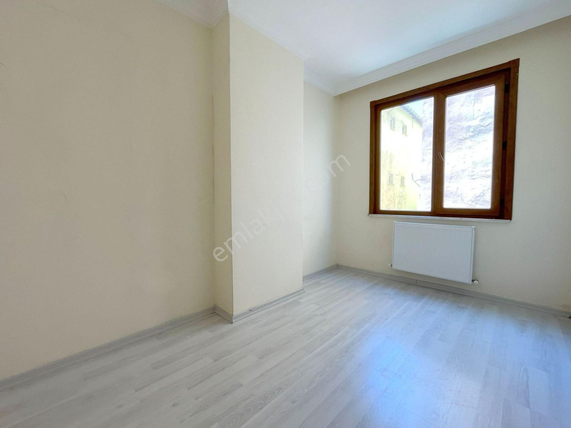 Mertcan'dan Kavakpınar Mah.iskanlı Cadde Üzeri Teraslı 2+1 Daire - Görsel 8