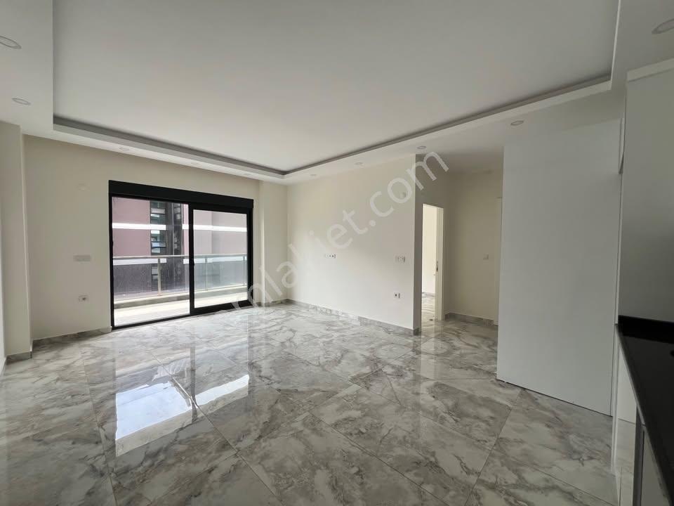 Kleopatra Plajına 500m Eşyasız 60m2 Havuz Cephe Aidat Dahil - Görsel 18