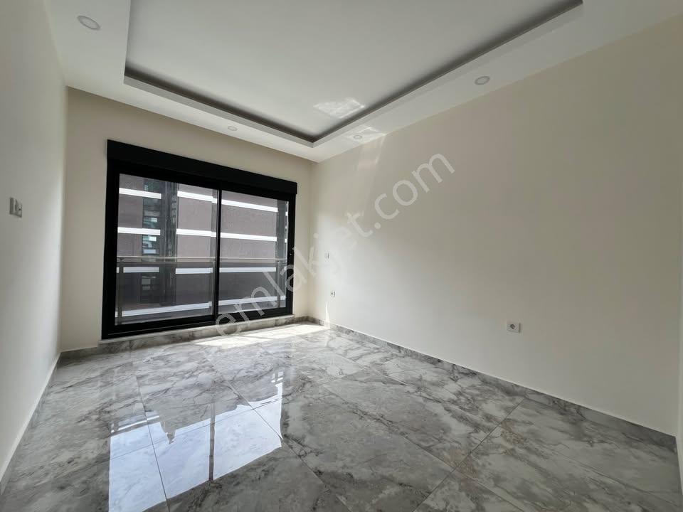 Kleopatra Plajına 500m Eşyasız 60m2 Havuz Cephe Aidat Dahil - Görsel 10