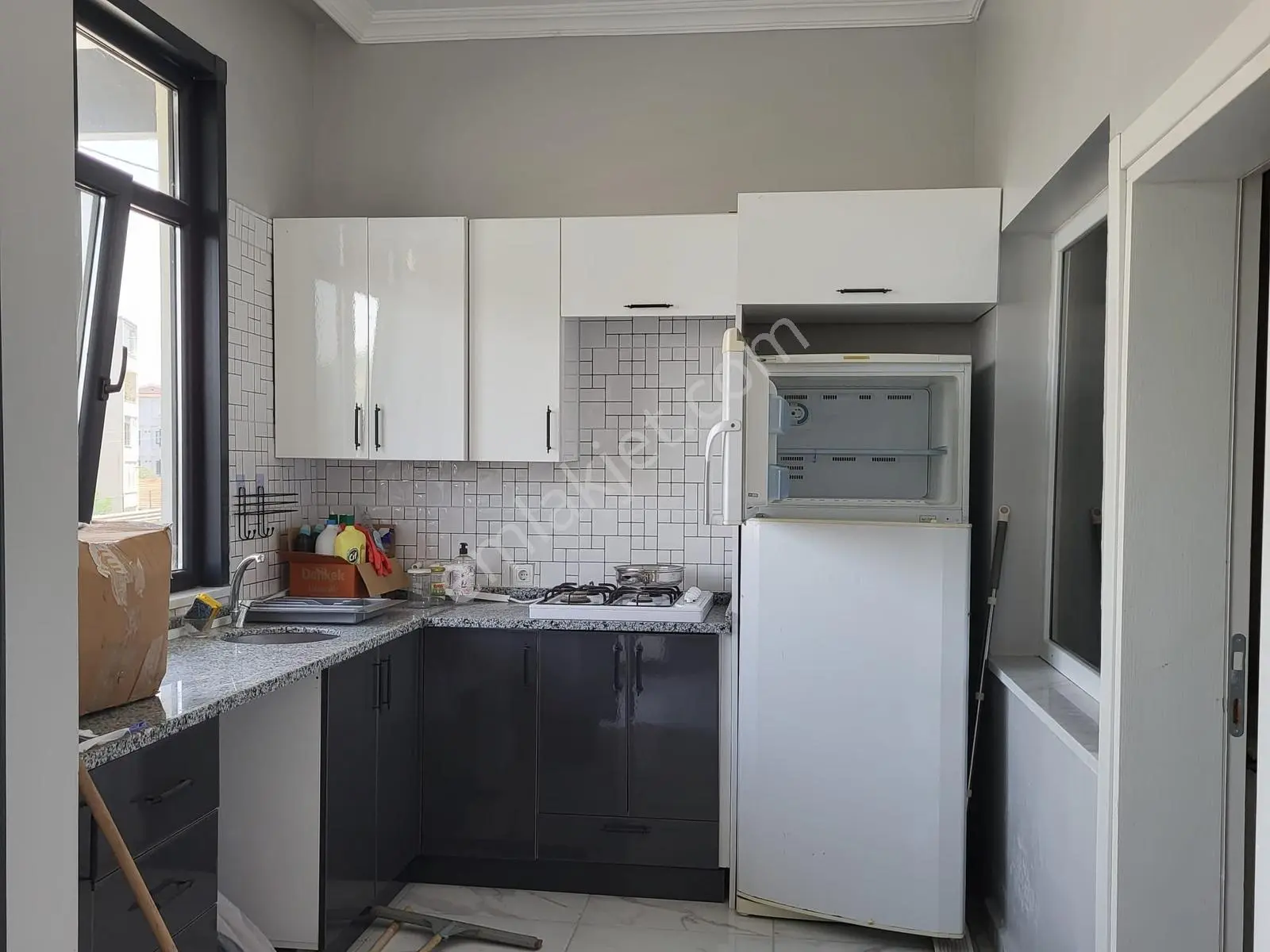 Gölcük Halıderede Kiralık Eşyalı 1+1 Daire - Görsel 2