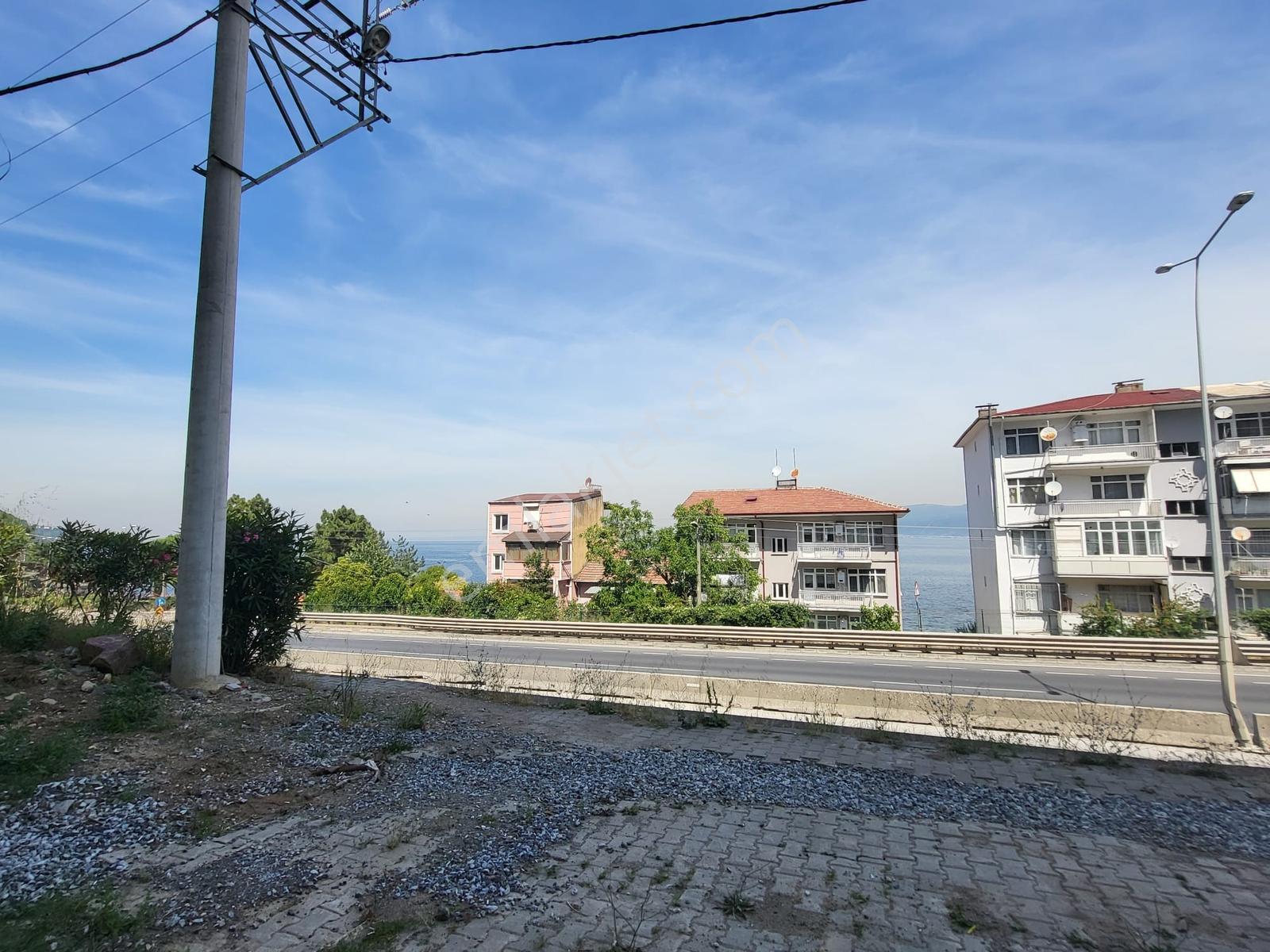 Gölcük Halıderede Kiralık Eşyalı 1+1 Daire - Görsel 16