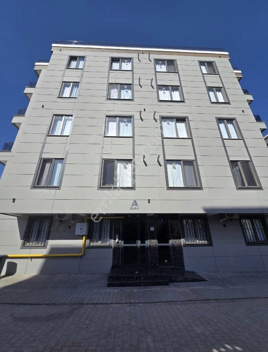 Sırrında Kiralık 1+1 Full Eşyalı Güvenlikli Lüx Daire