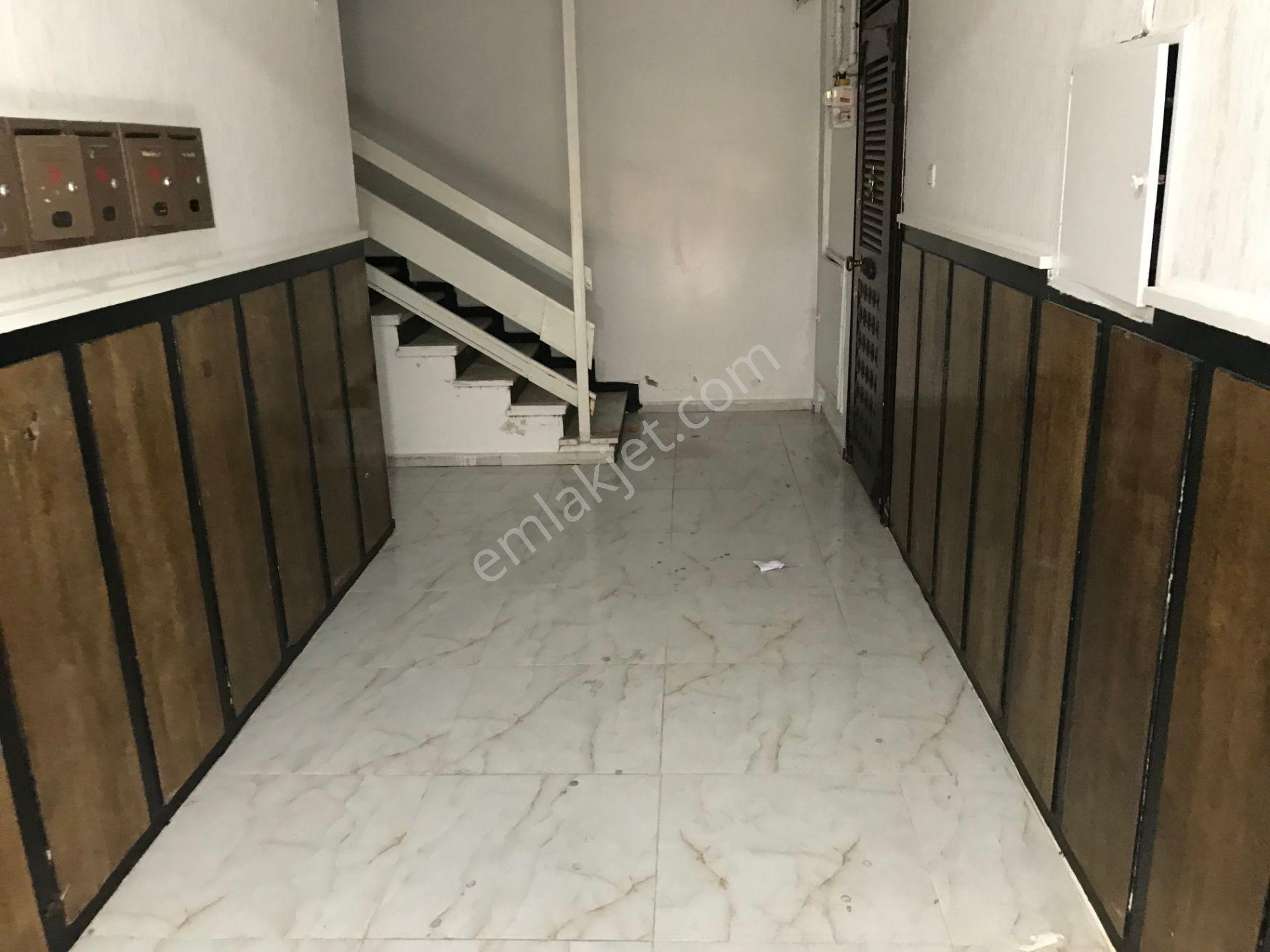 Kavaklıkta Satlık Daire Kat2 2+1 Kombili - Görsel 17