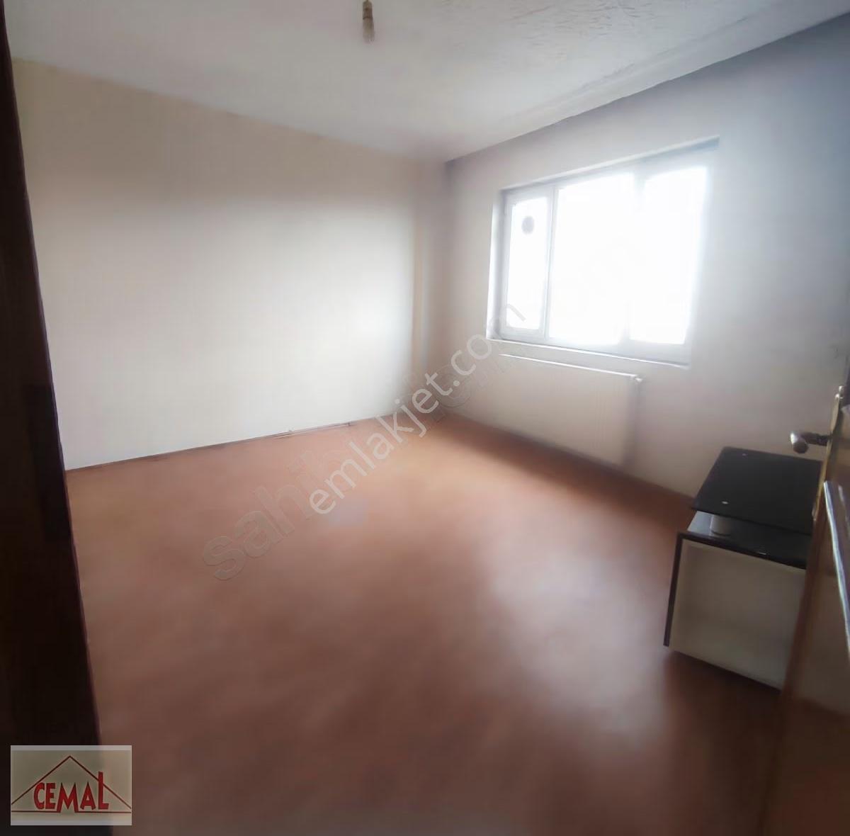 Cemal Emlak Bursa Yıldırım Emirsultan Ve Bakımlı 4.kat 2+1 Kiral - Görsel 20