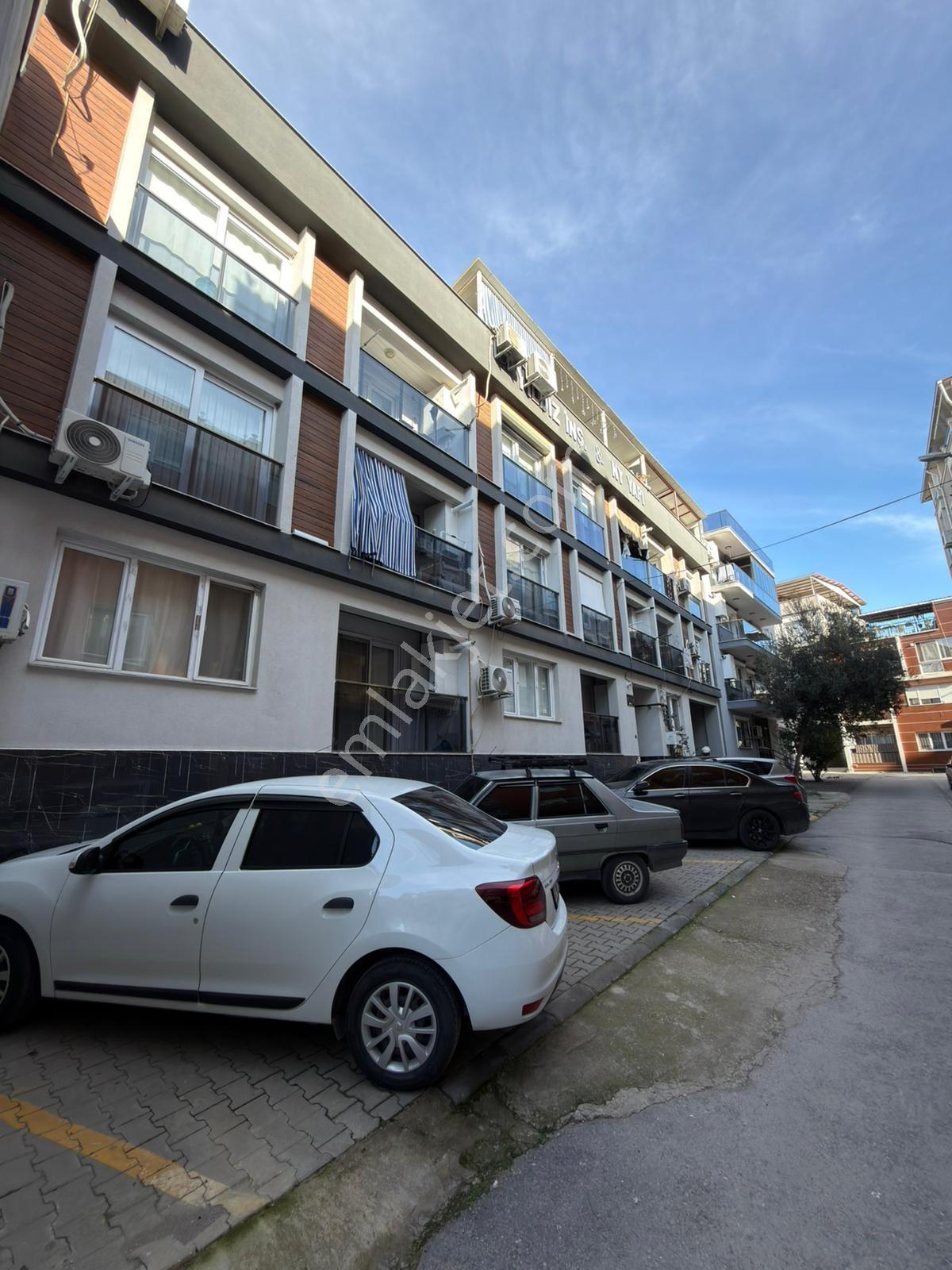 Satılık 2+1 Yeni Bina'da Çiğli İzban Yakını Ara Kat Daire - Görsel 24