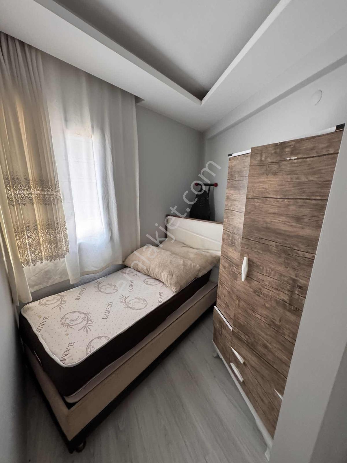 Bornova Kiralık 1+1 Eşyalı Daire - Görsel 21