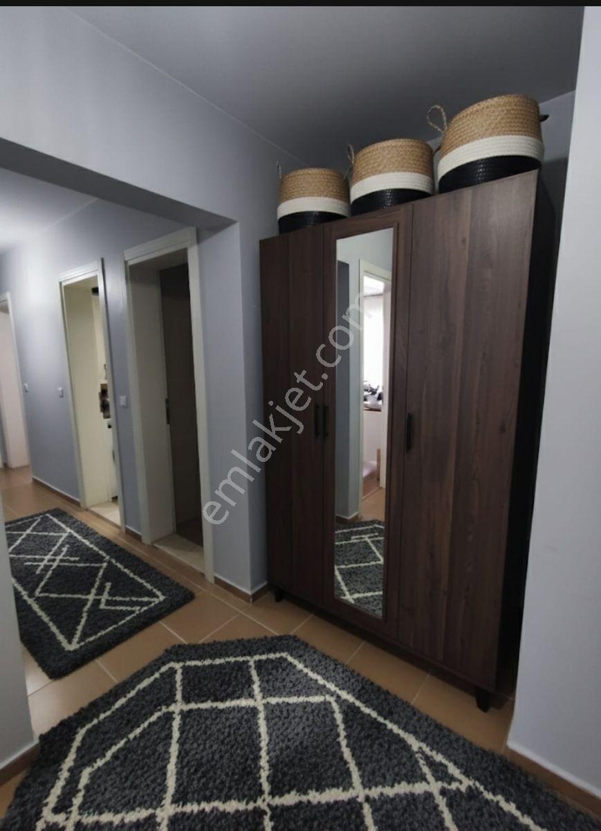 Muhteşem Konumda Sitede Geniş Satılık 2+1 Daire - Görsel 7