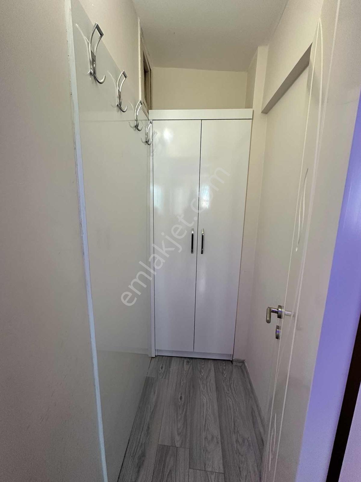 Turpa Balçovadan Merkezi Kiralık 2+1 Daire - Görsel 13