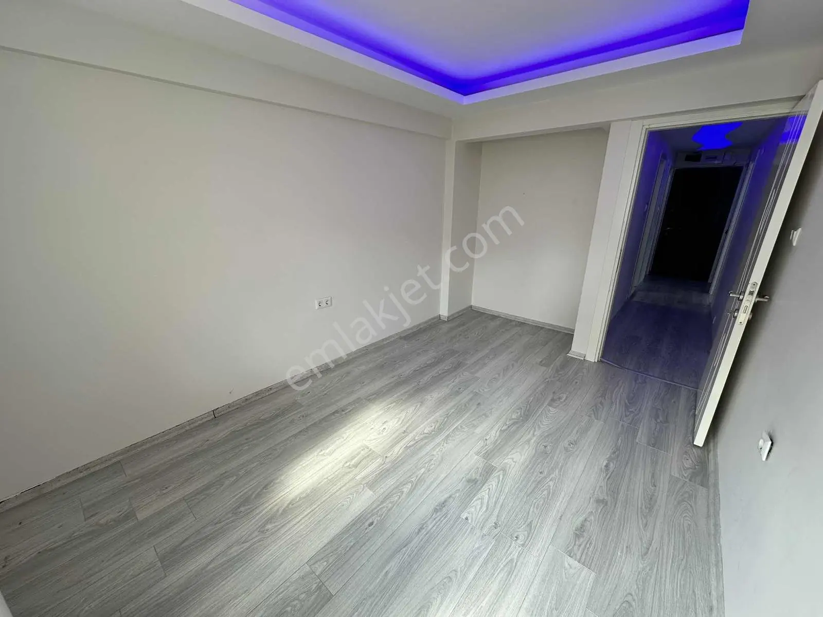 Turpa Balçovadan Merkezi Kiralık 2+1 Daire - Görsel 5