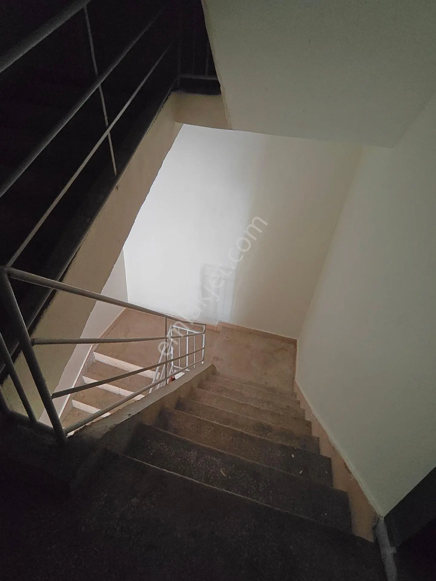 Aydın Güzelhisar'da Kiralık 160 M² Geniş 3 Oda Ofis - Görsel 3