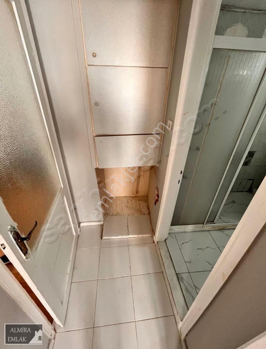 Acill Satılık Üçyol Da Köşe 2+1 Doğalgazlı Metro Yakını Satılık - Görsel 11
