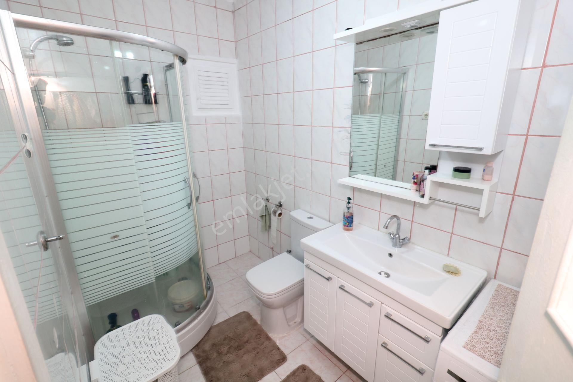 Emre Emlak'tan Oğuzlar'da Site İçi Asansörlü Eşyalı Kiralık 3+1 Daire - Görsel 23