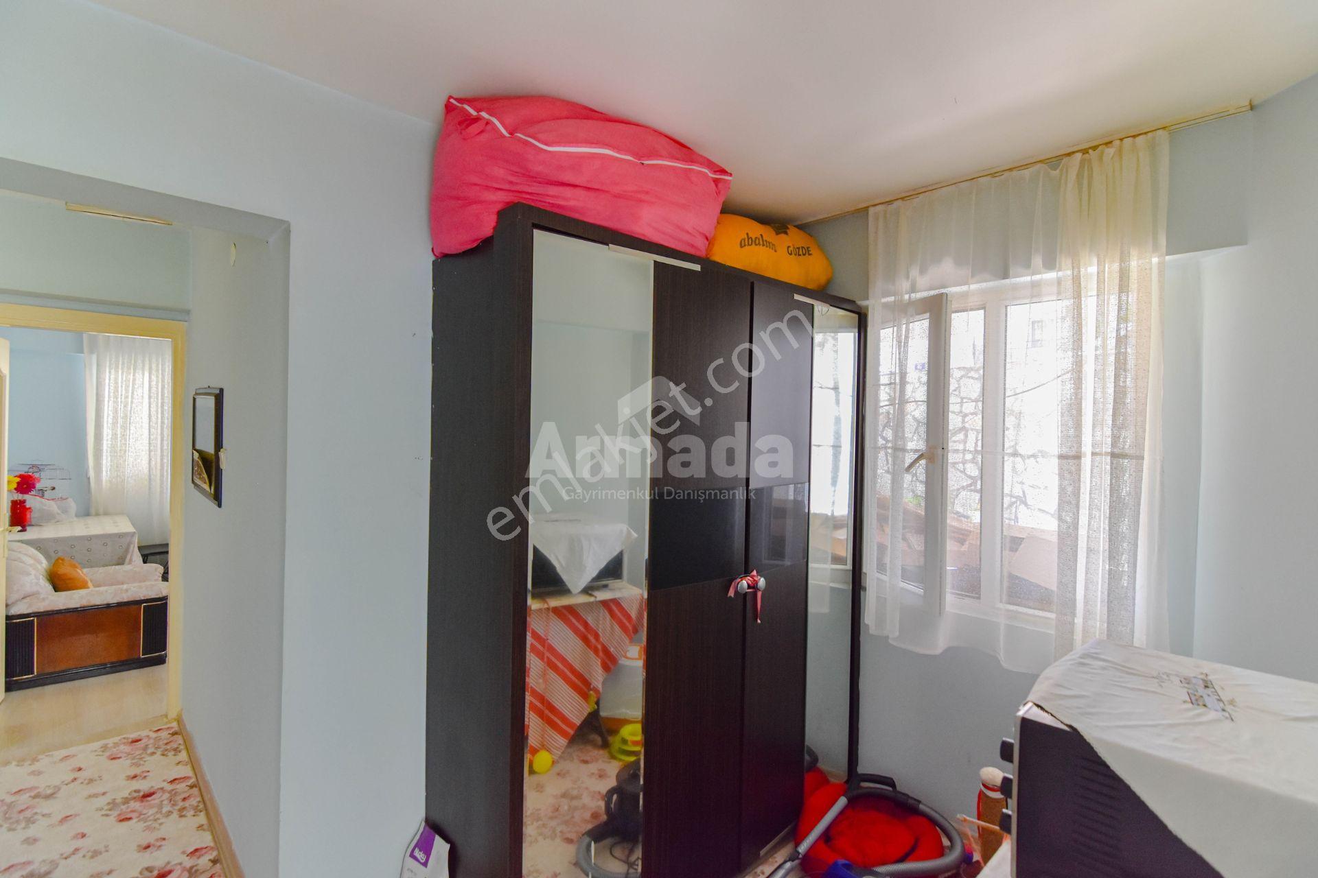 Kuşadası Merkezde Geniş Bahçeli 3+1 Giriş Katı Daire - Görsel 16