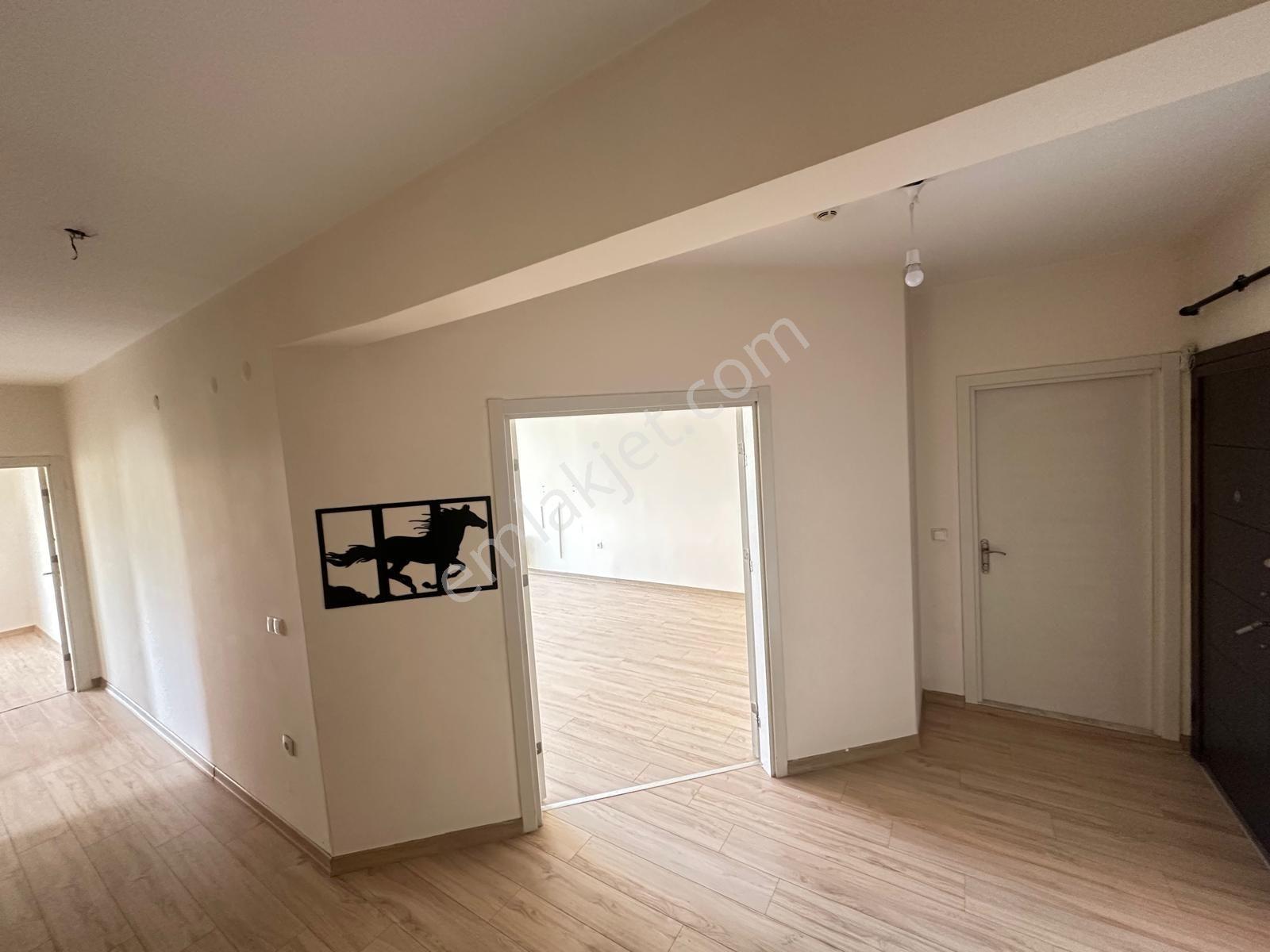 Truva,dan 8.etap Full Ank Manzarasına Sahip Kiralık Full Yapılı 3+1 - Görsel 17