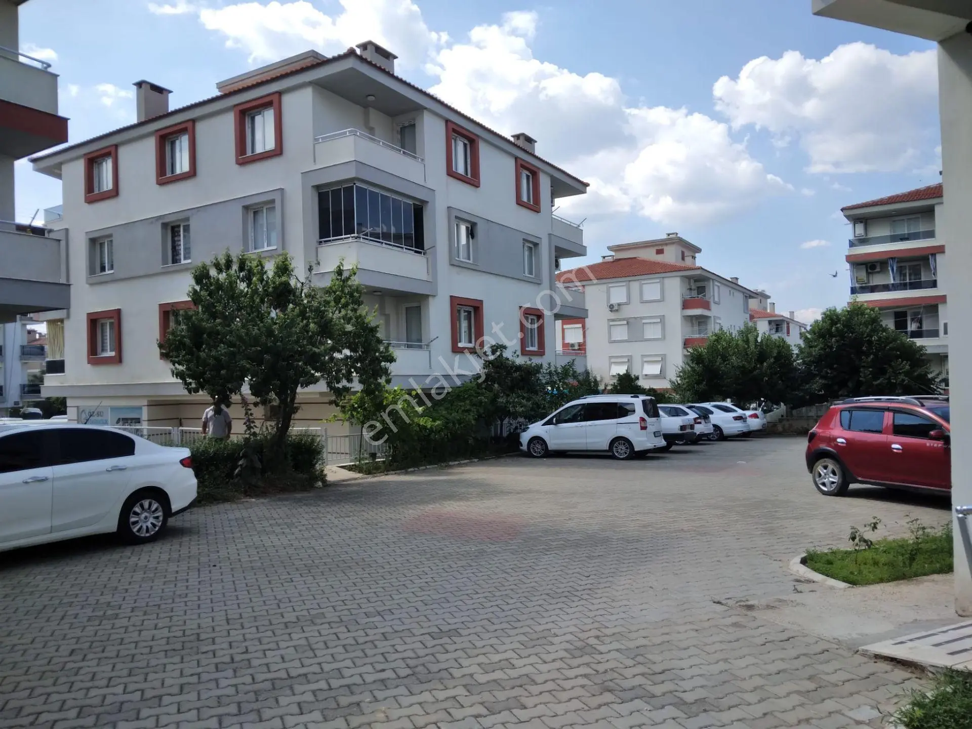 Yol Cepheli Ara Kat - Görsel 4