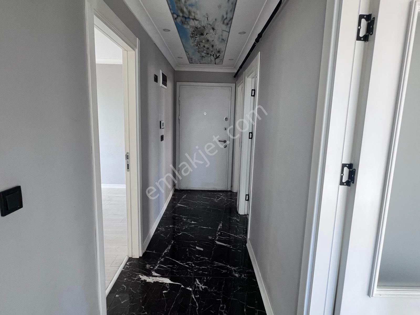 Gaziosmanpaşa Karadeniz Mahallesin'de Kiralık Boş 2 Banyolu Kapalı Mutfak Balkonlu 3+1 Daire - Görsel 16