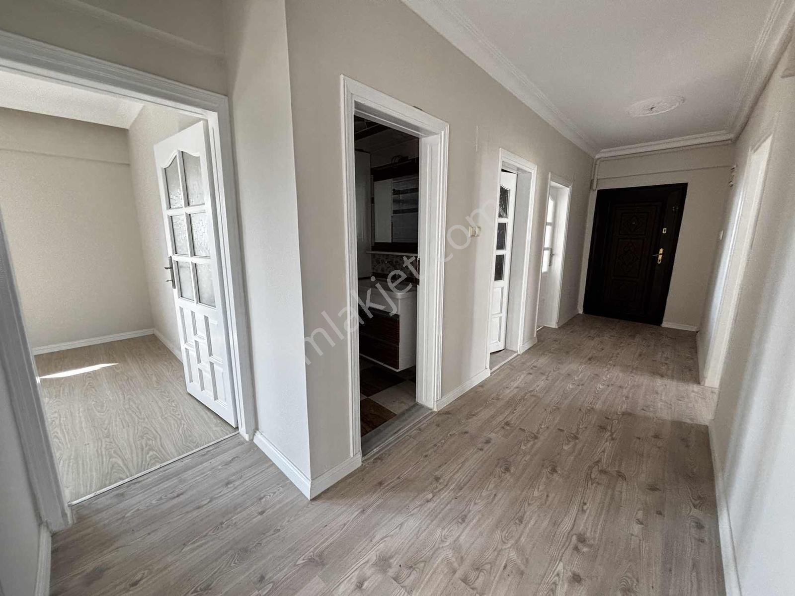1 No'lu Bostancı Ferah Ve Temiz Kiralık Daire - Görsel 4