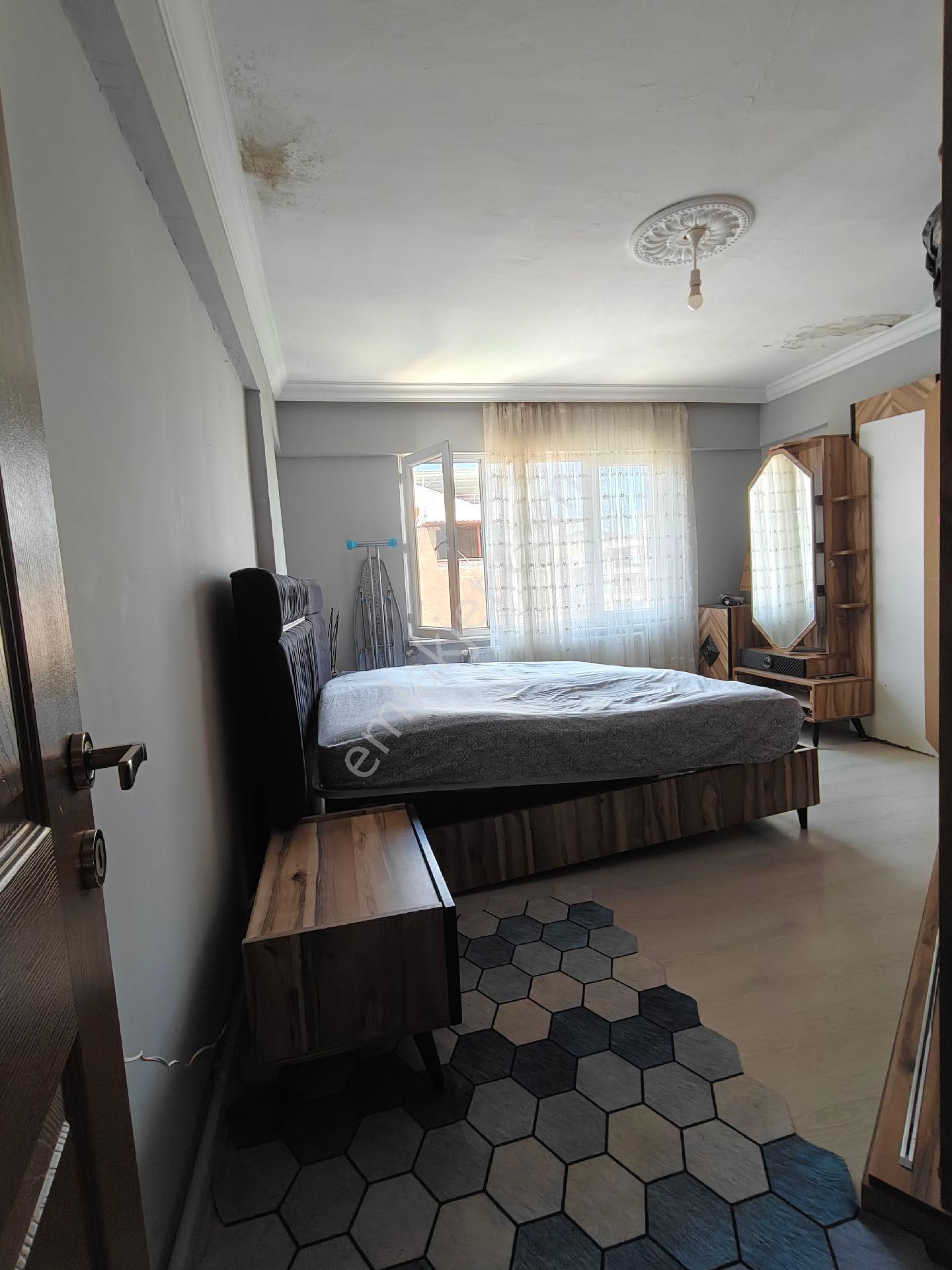 Girne Mahallesi'nde Eşyalı Ve Bakımlı 2+1 Kiralık Daire - Görsel 15
