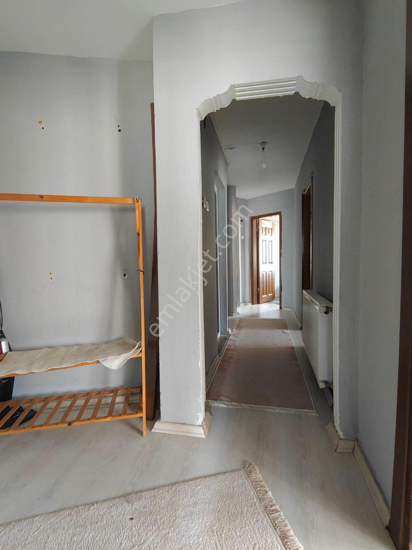 Girne Mahallesi'nde Eşyalı Ve Bakımlı 2+1 Kiralık Daire - Görsel 8