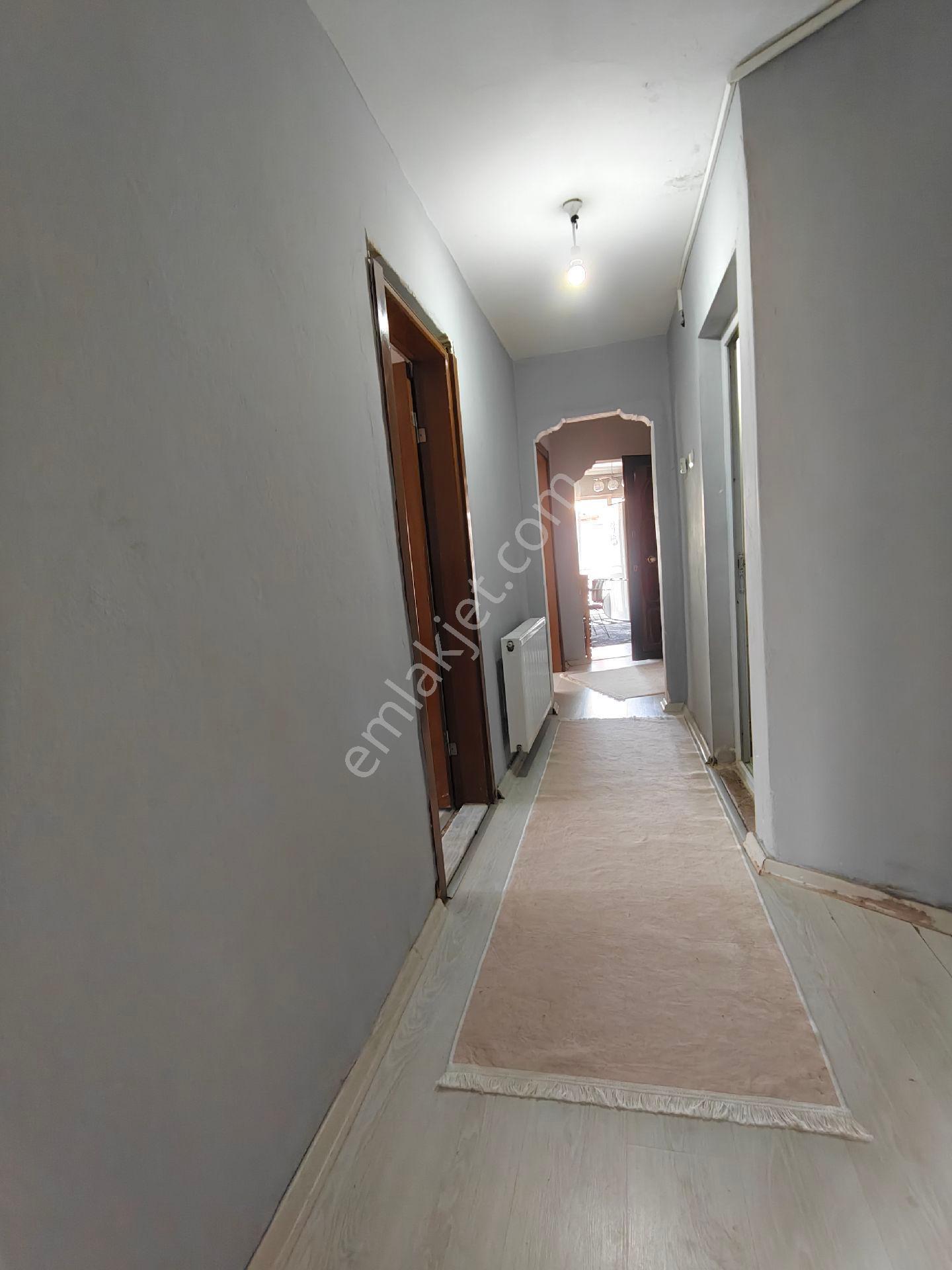 Girne Mahallesi'nde Eşyalı Ve Bakımlı 2+1 Kiralık Daire - Görsel 17