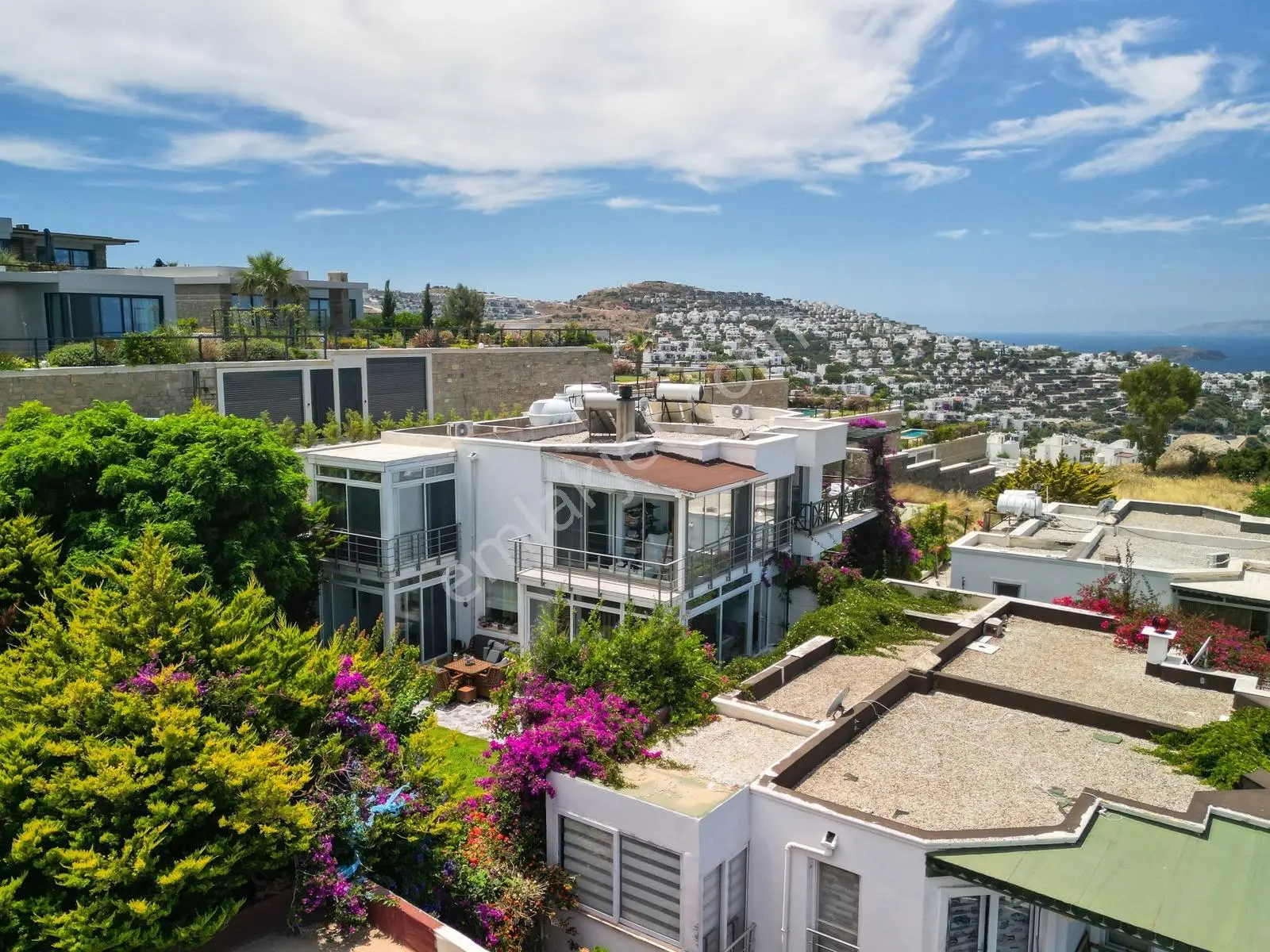 Bodrum Yalıkavak Satılık Deniz Manzaralı Geniş Bahçeli Villa - Görsel 28