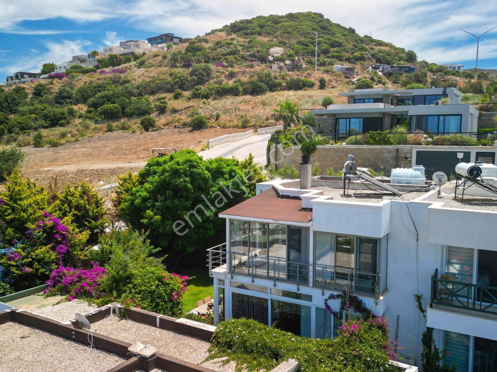 Bodrum Yalıkavak Satılık Deniz Manzaralı Geniş Bahçeli Villa - Görsel 18