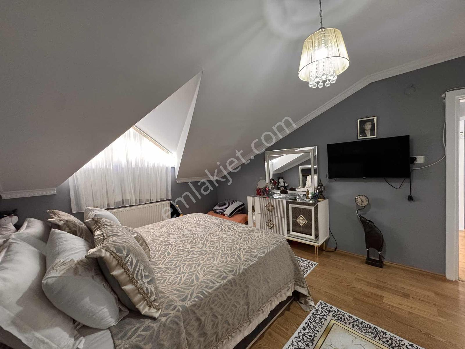 Işık'tan Acil Satılık 4+2 Dubleks Daire Merkez Mah - Görsel 8
