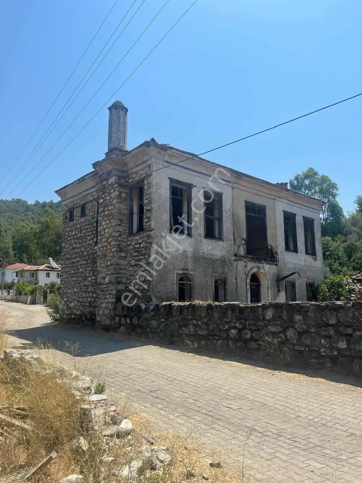 Ula'da Tadilat Ruhsatı Alınmış İşletme Ruhsatı Alınabilir Ev - Görsel 5