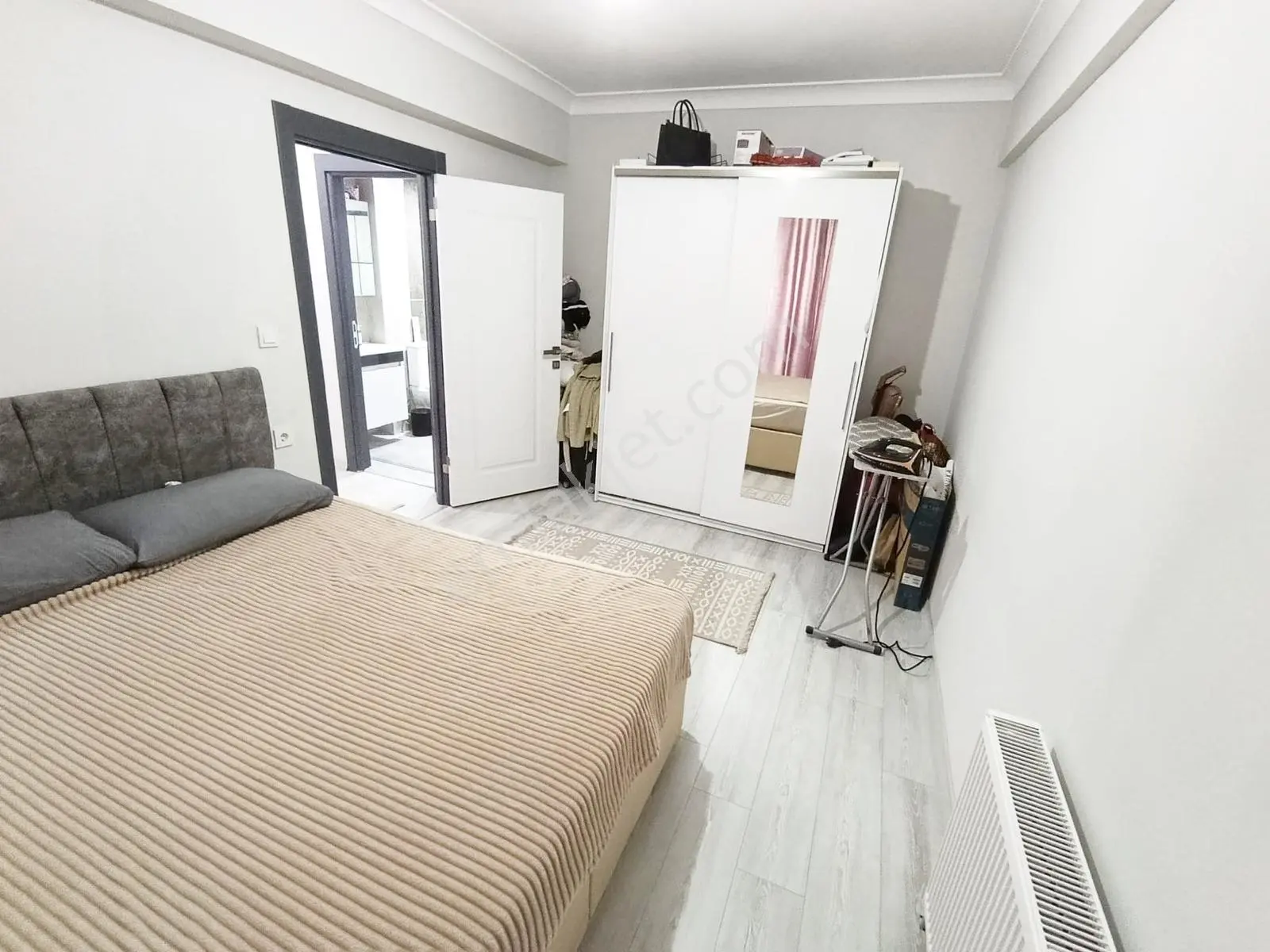 Krc'den Misket Mahallesinde Başkentraya Yakın 1+1 Kiralık Daire - Görsel 5