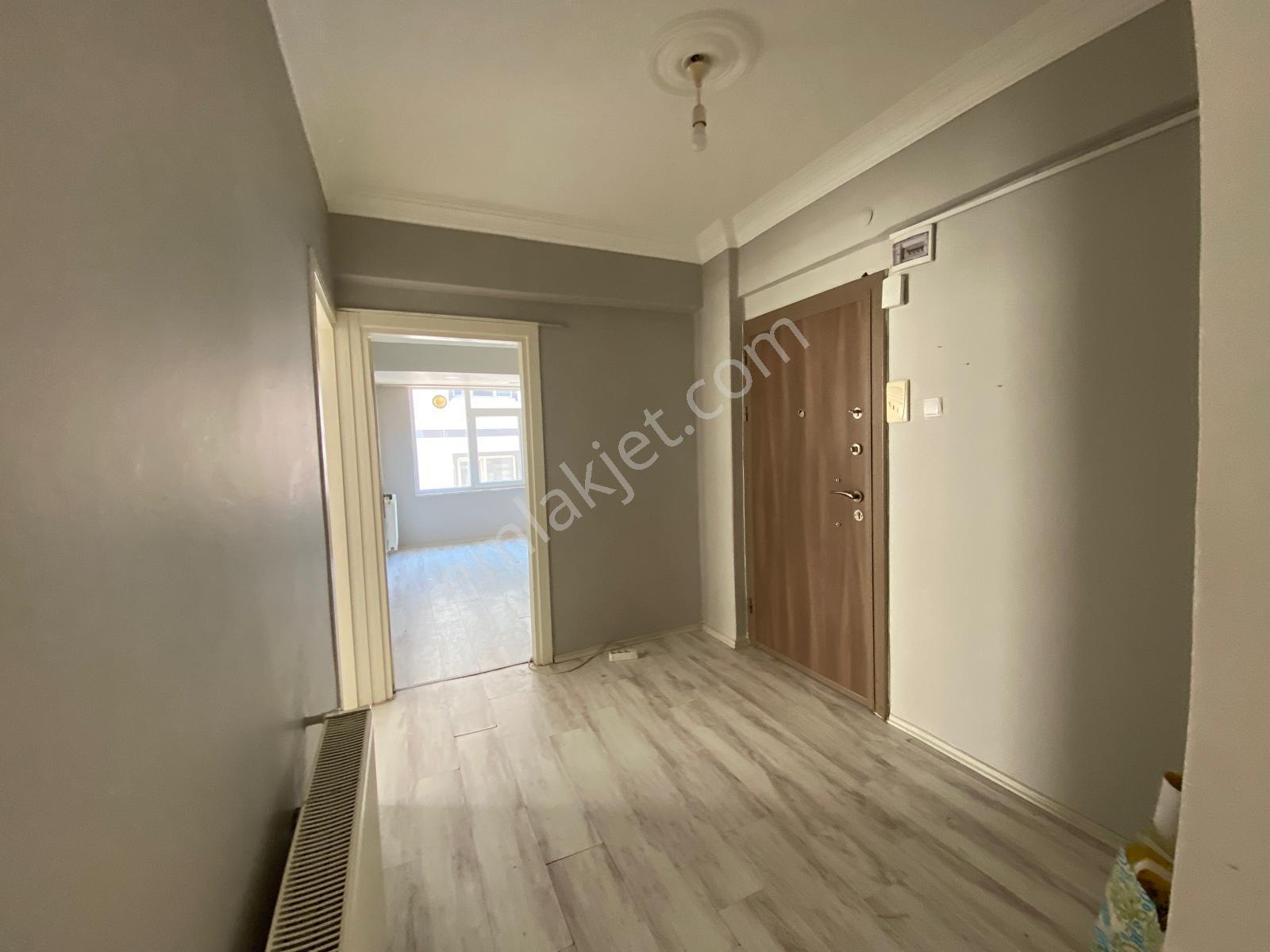 Truva' Dan İlkadım 19 Mayıs Mahallesinde Kiralık 2+1 Daire - Görsel 5