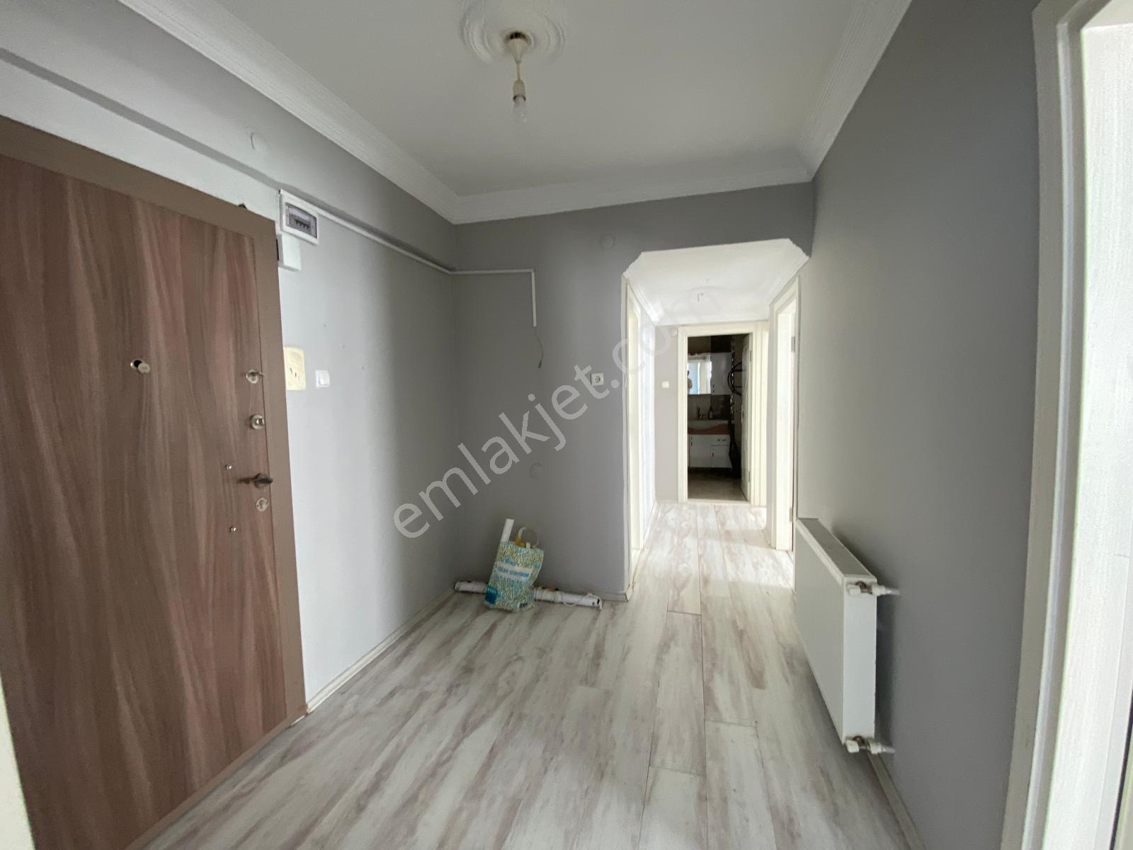 Truva' Dan İlkadım 19 Mayıs Mahallesinde Kiralık 2+1 Daire - Görsel 15