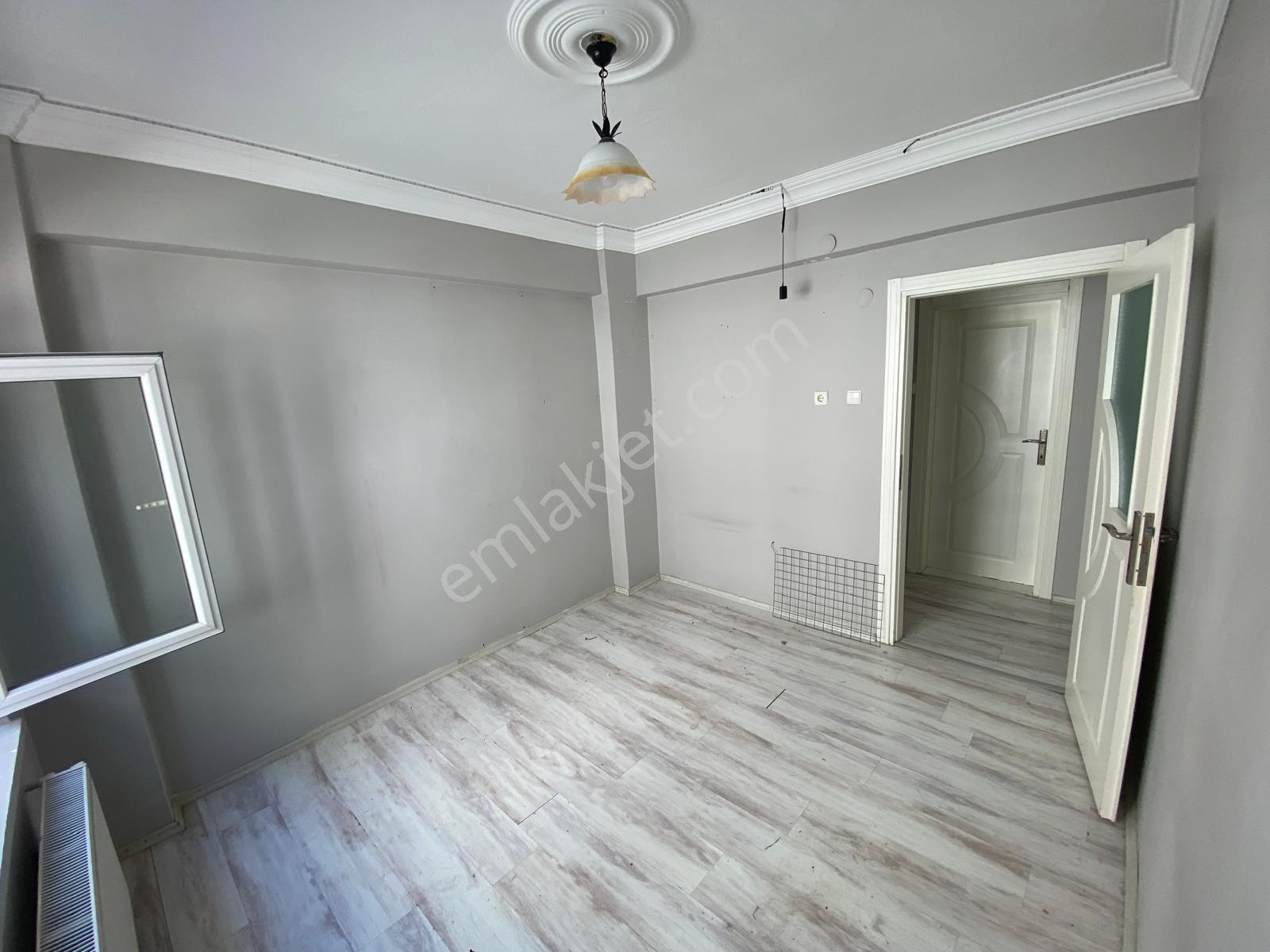 Truva' Dan İlkadım 19 Mayıs Mahallesinde Kiralık 2+1 Daire - Görsel 25