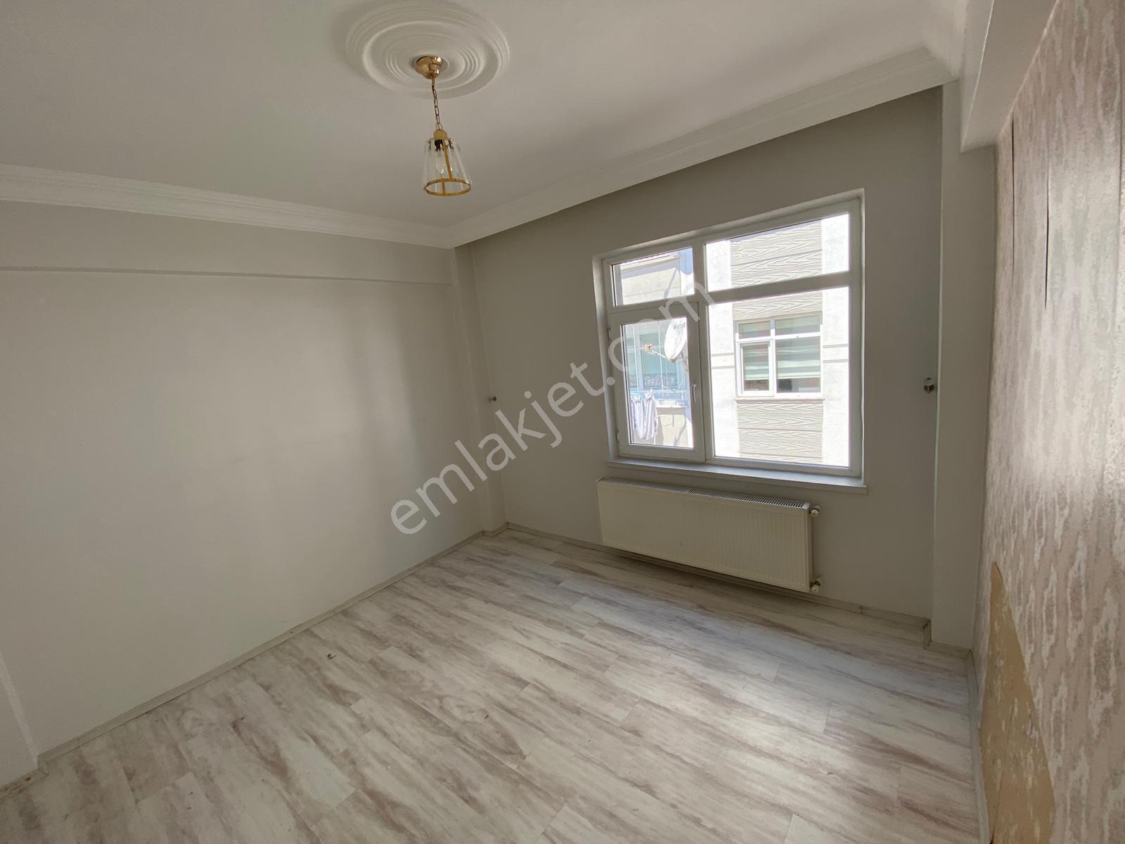 Truva' Dan İlkadım 19 Mayıs Mahallesinde Kiralık 2+1 Daire - Görsel 7