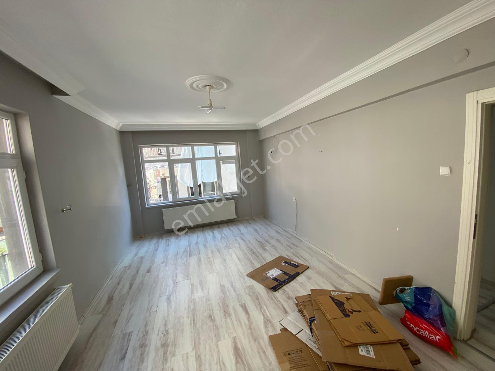 Truva' Dan İlkadım 19 Mayıs Mahallesinde Kiralık 2+1 Daire - Görsel 11