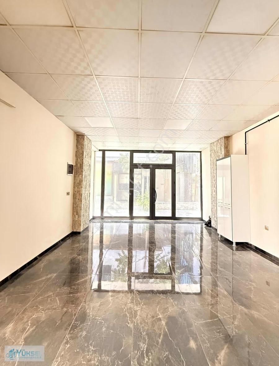 Adalet'te Harika Konumda Cadde Üzeri Kiralık Dükkan - Görsel 11
