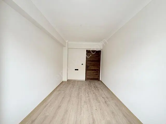 Menderes'te Cadde Üzeri 4+1 G.odalı Ultra Lüks Daire - Görsel 2