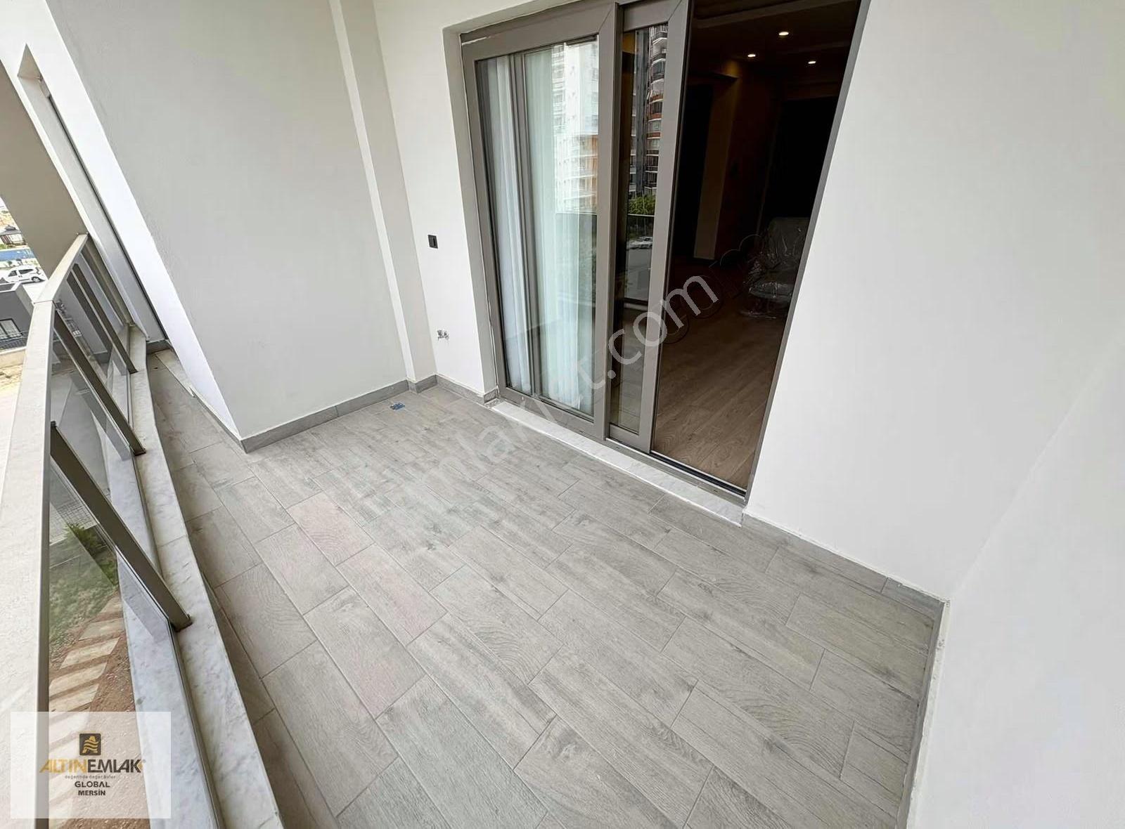 Altın Emlak'tn Yola Yakın Geniş Peyzajlı,aquaparklı Sitede 2+1 - Görsel 23