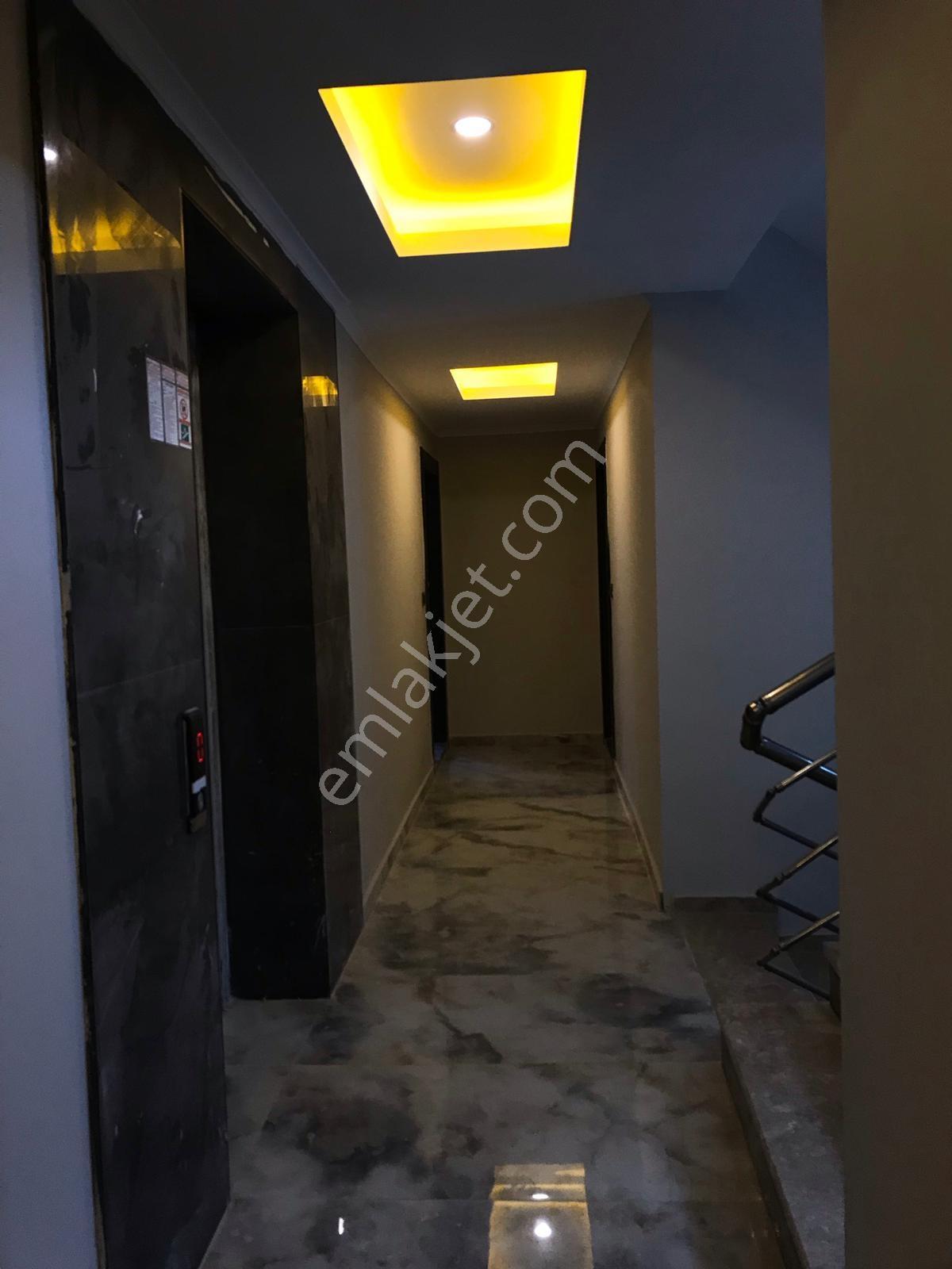 Denize Yürüme Mesafesinde | Havuzlu Sitede 2+1 Dubleks Yaşam - Görsel 17