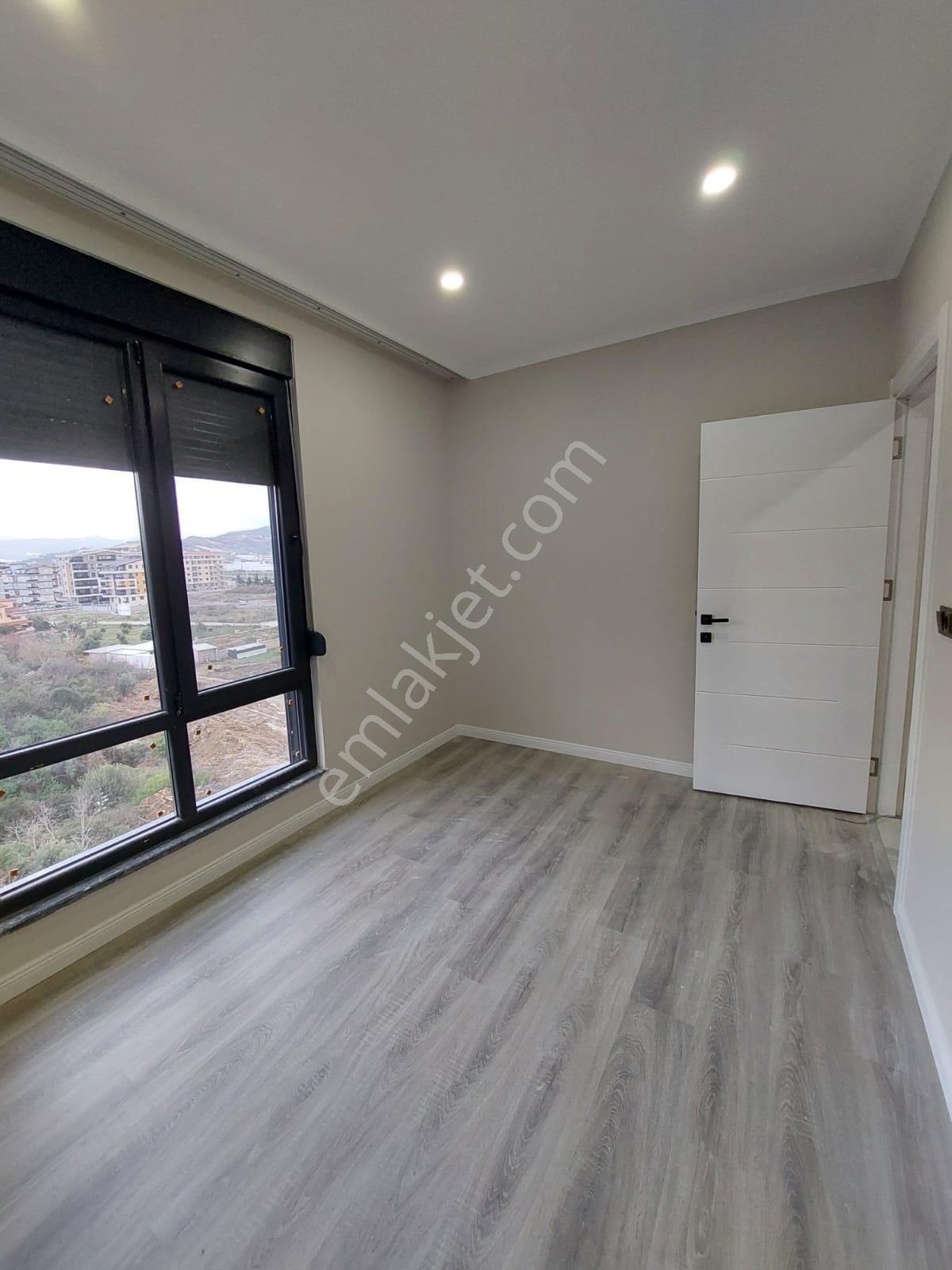 Denize Yürüme Mesafesinde | Havuzlu Sitede 2+1 Dubleks Yaşam - Görsel 20